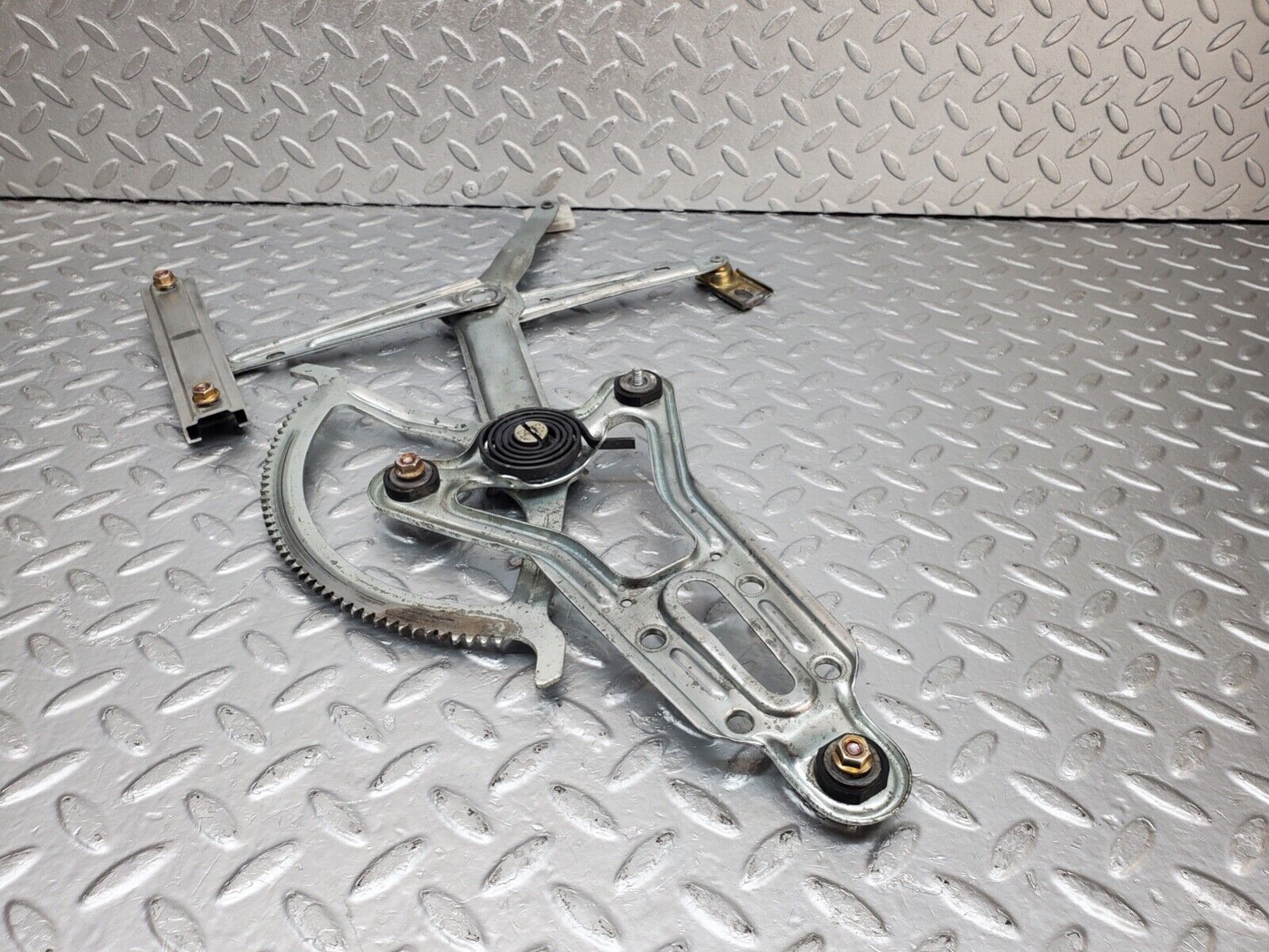 44595 Mercedes-Benz W124 220E Front Left Power Window Regulator