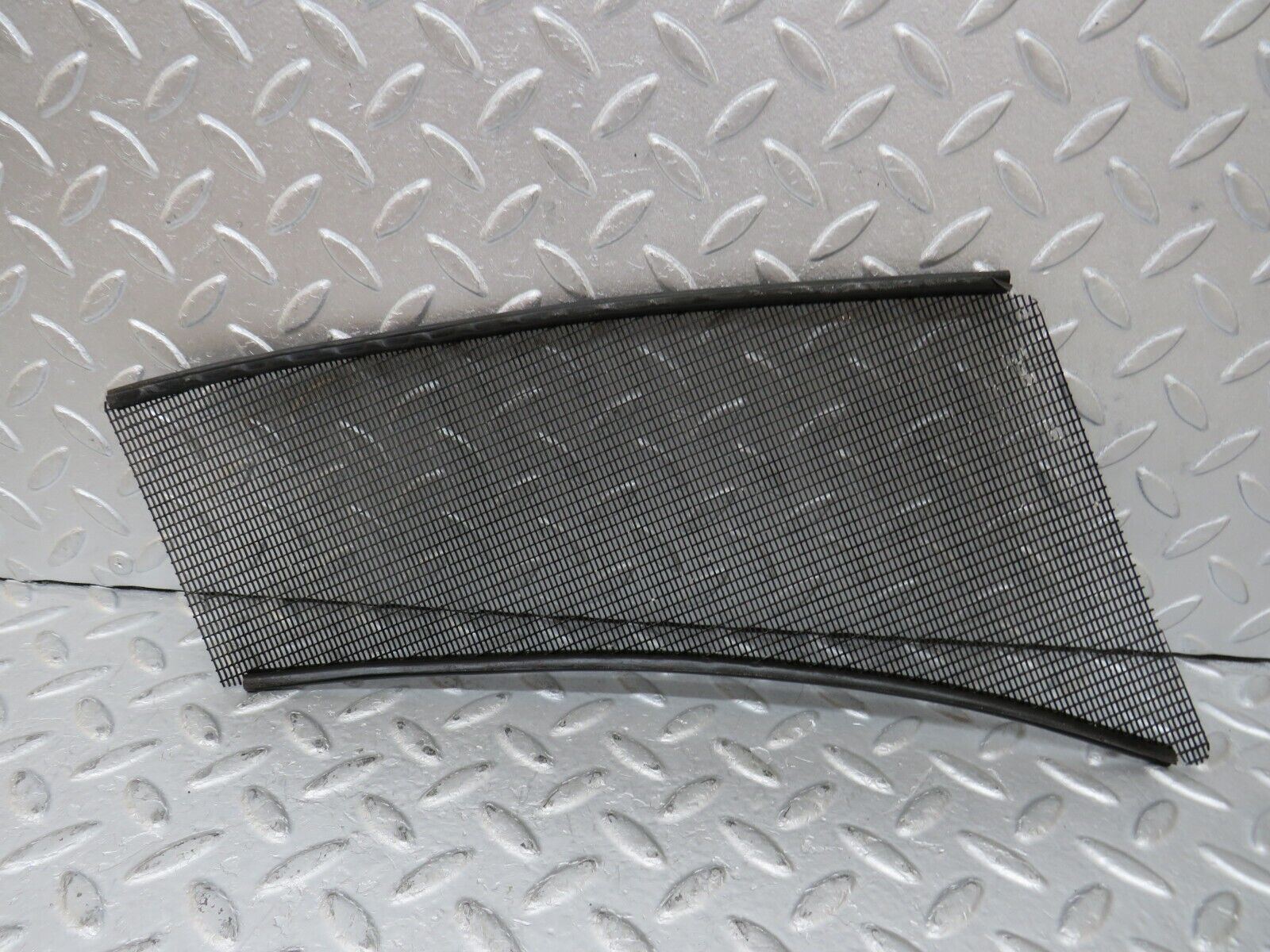 35370 Mercedes-Benz R107 280SL Air Vent Grill Right Side