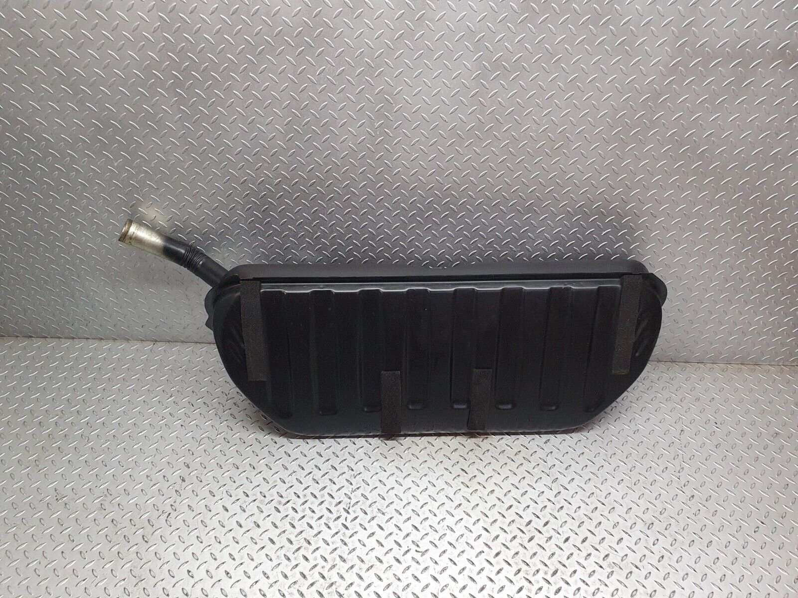 41732 Mercedes-Benz W124 200E Fuel Tank 2014710521