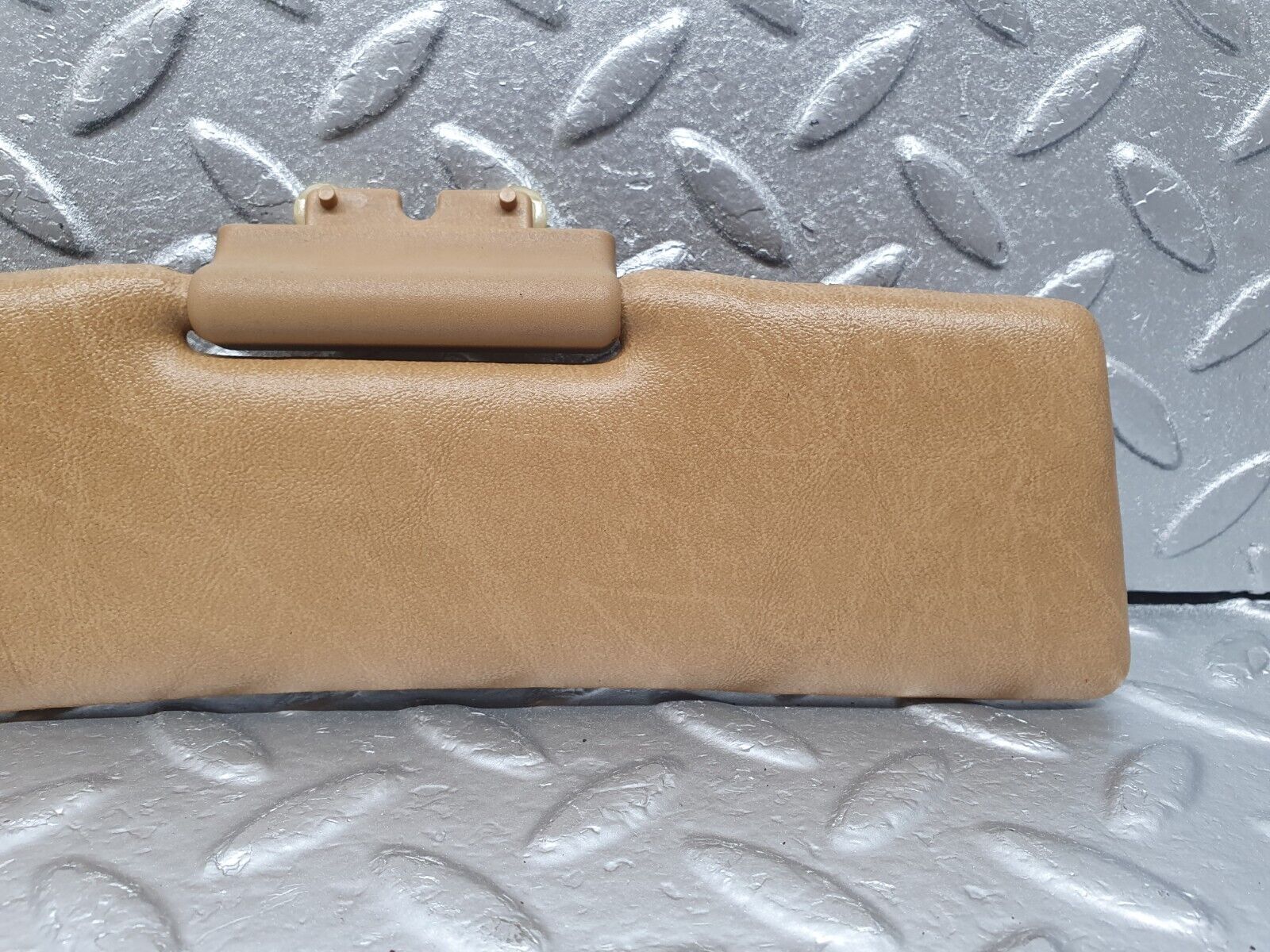 43518 Mercedes-Benz C126 380SEC Coupe Middle Sun Visor