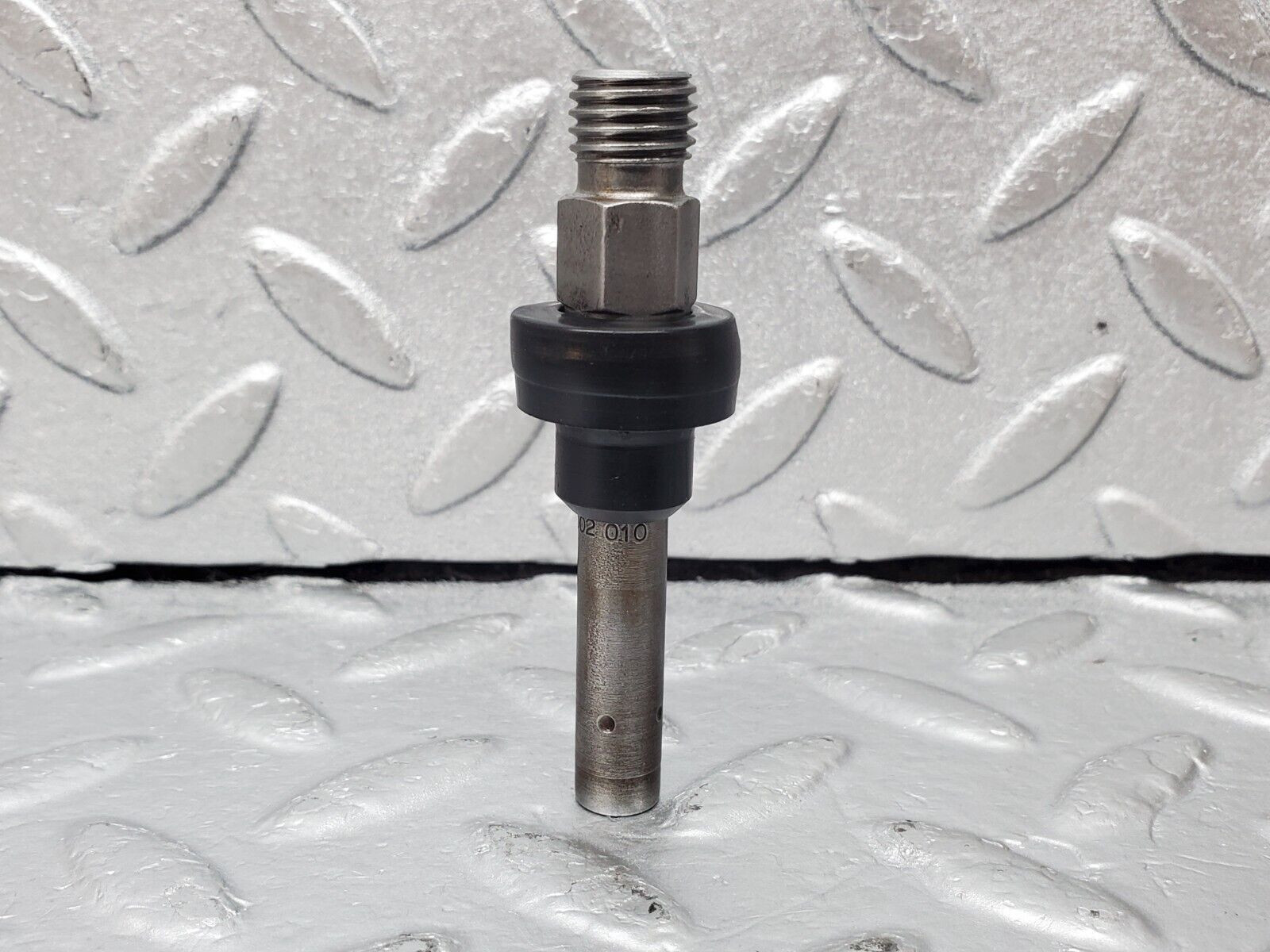 45464 Mercedes-Benz 280E M110.988 Fuel Injector Bosch 0437502010