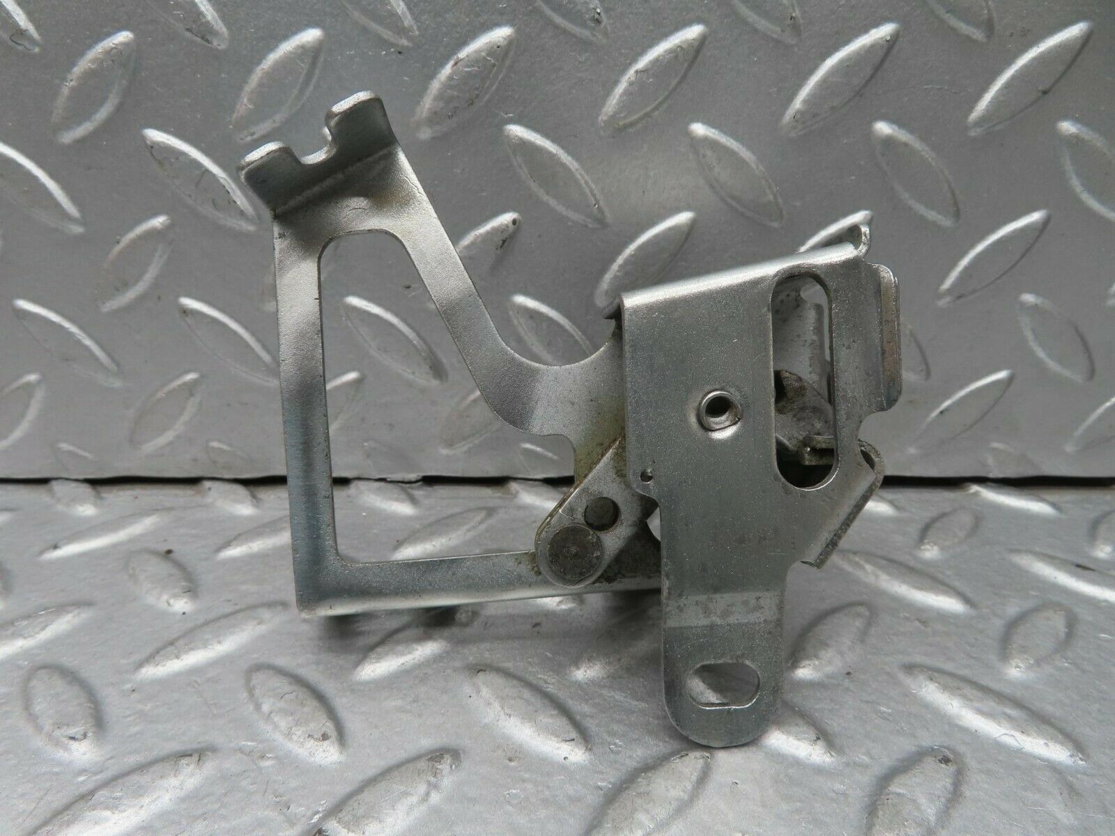 15629 Mercedes-Benz R107 450SL Soft Top Lock Mechanism Right Side