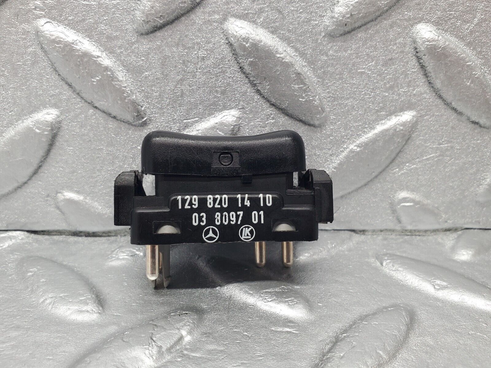 46921 Mercedes-Benz R129 320SL Coupe Right Door Window Switch 1298201410
