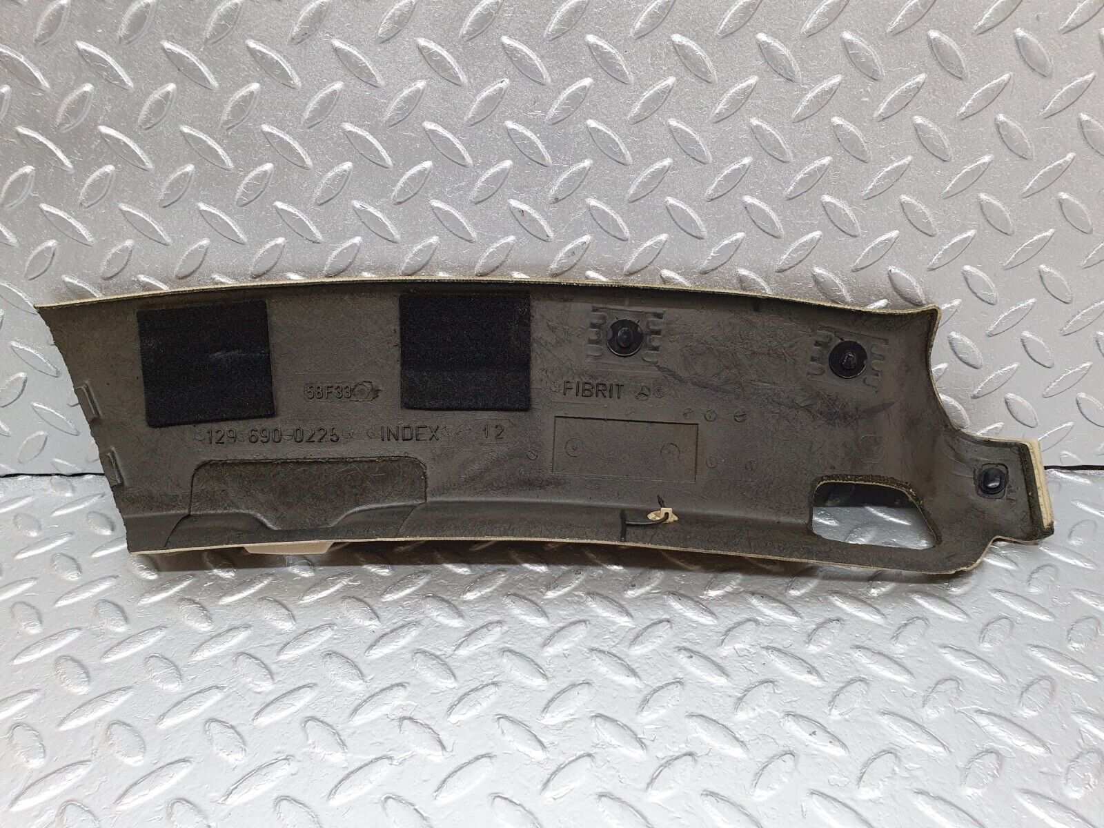 42204 Mercedes-Benz R129 320SL Coupe Roof Headlining Panel Beige 1296900225 1296900125