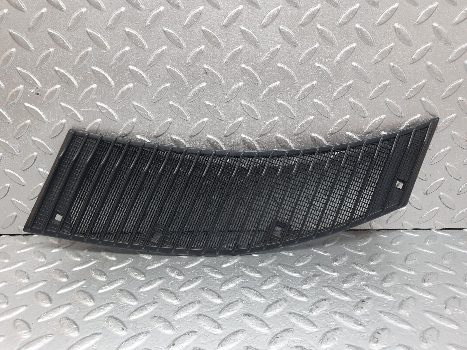 43902 Mercedes-Benz C123 230CE Coupe Air Intake Grill Left Side 1238362965