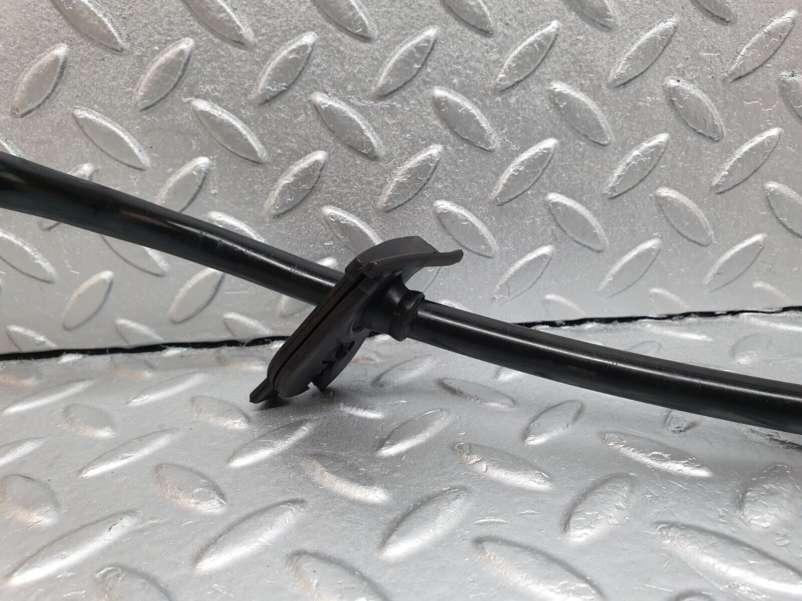 42079 Mercedes-Benz W202 C200 Brake Servo Vacuum Pipe 2029973181