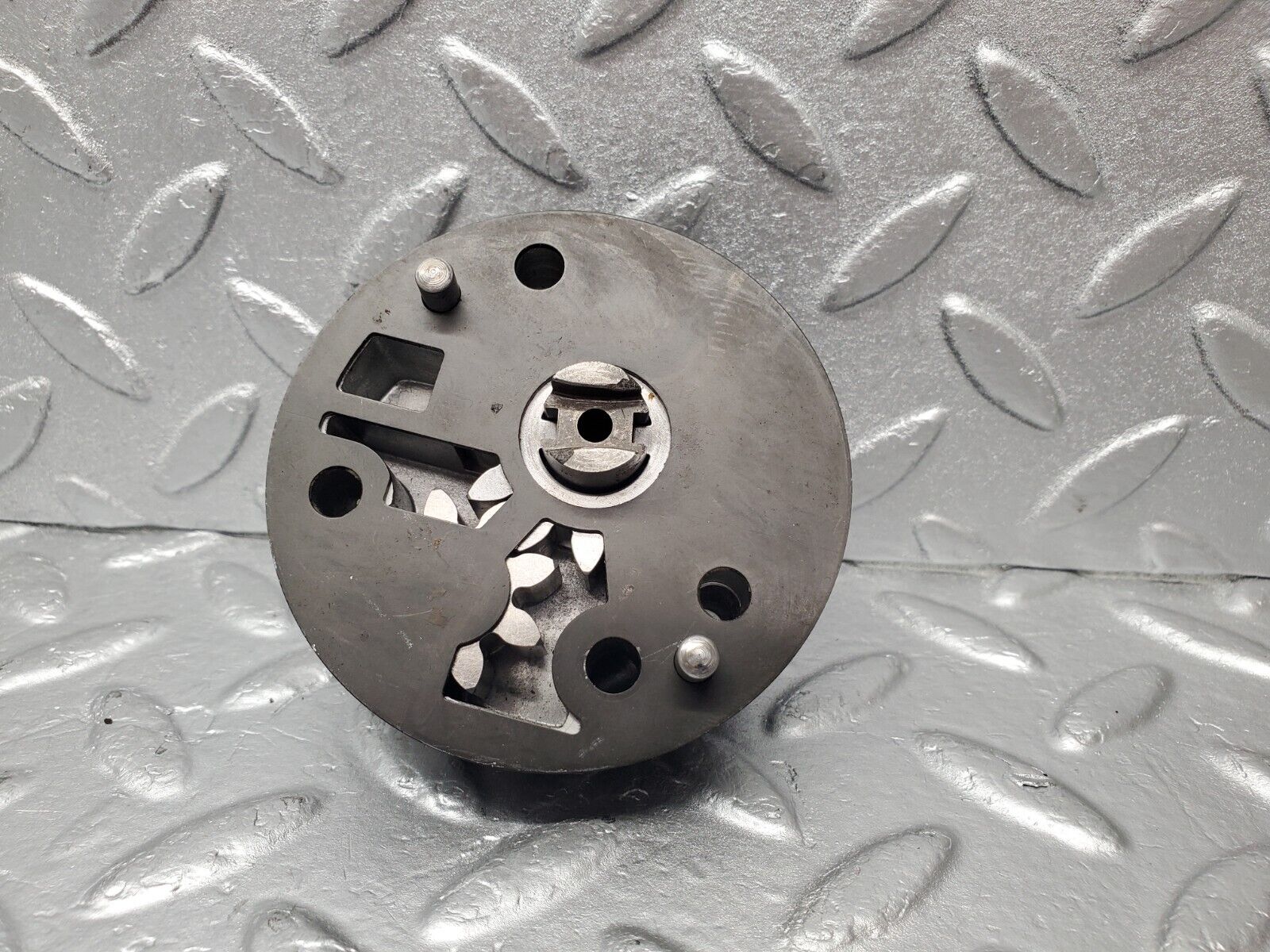 46697 Mercedes-Benz C123 280CE Coupe Automatic Gearbox Secondary Pump 722.309 1262770420