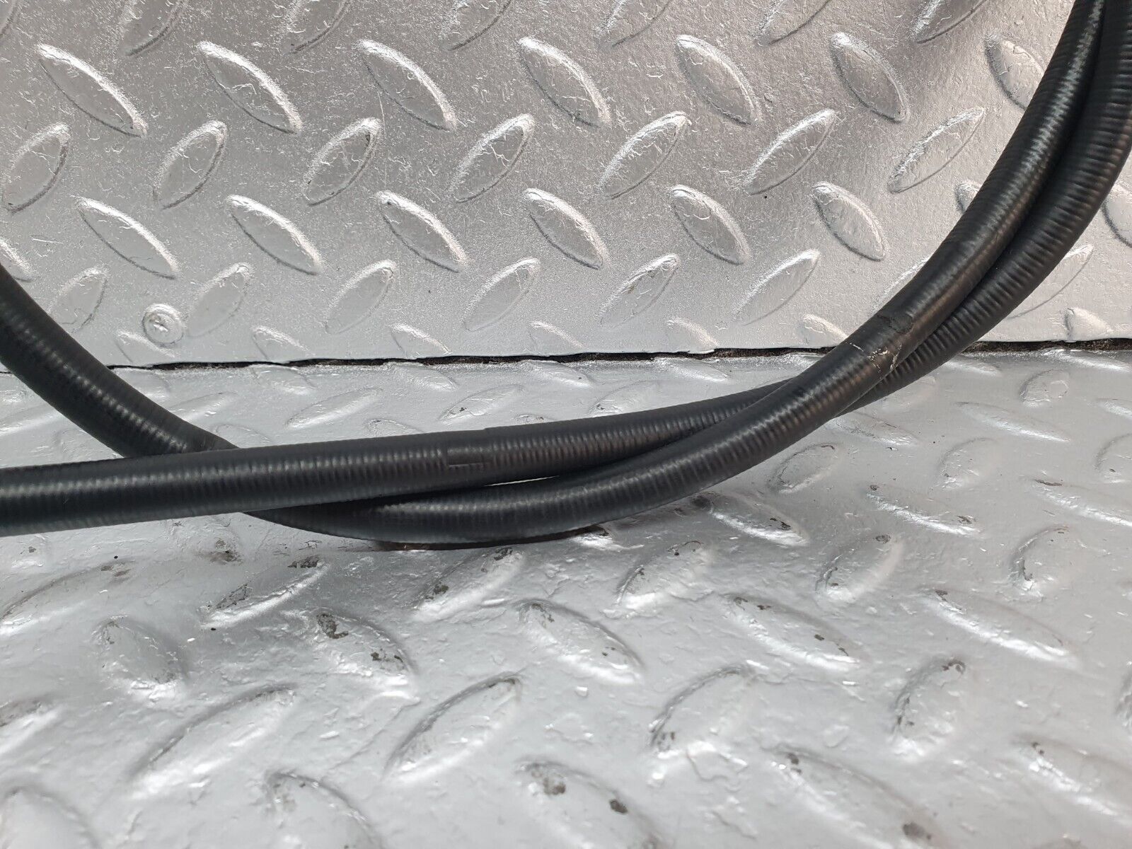 42323 Mercedes-Benz R129 320SL Coupe Handbrake Cable 1294202985