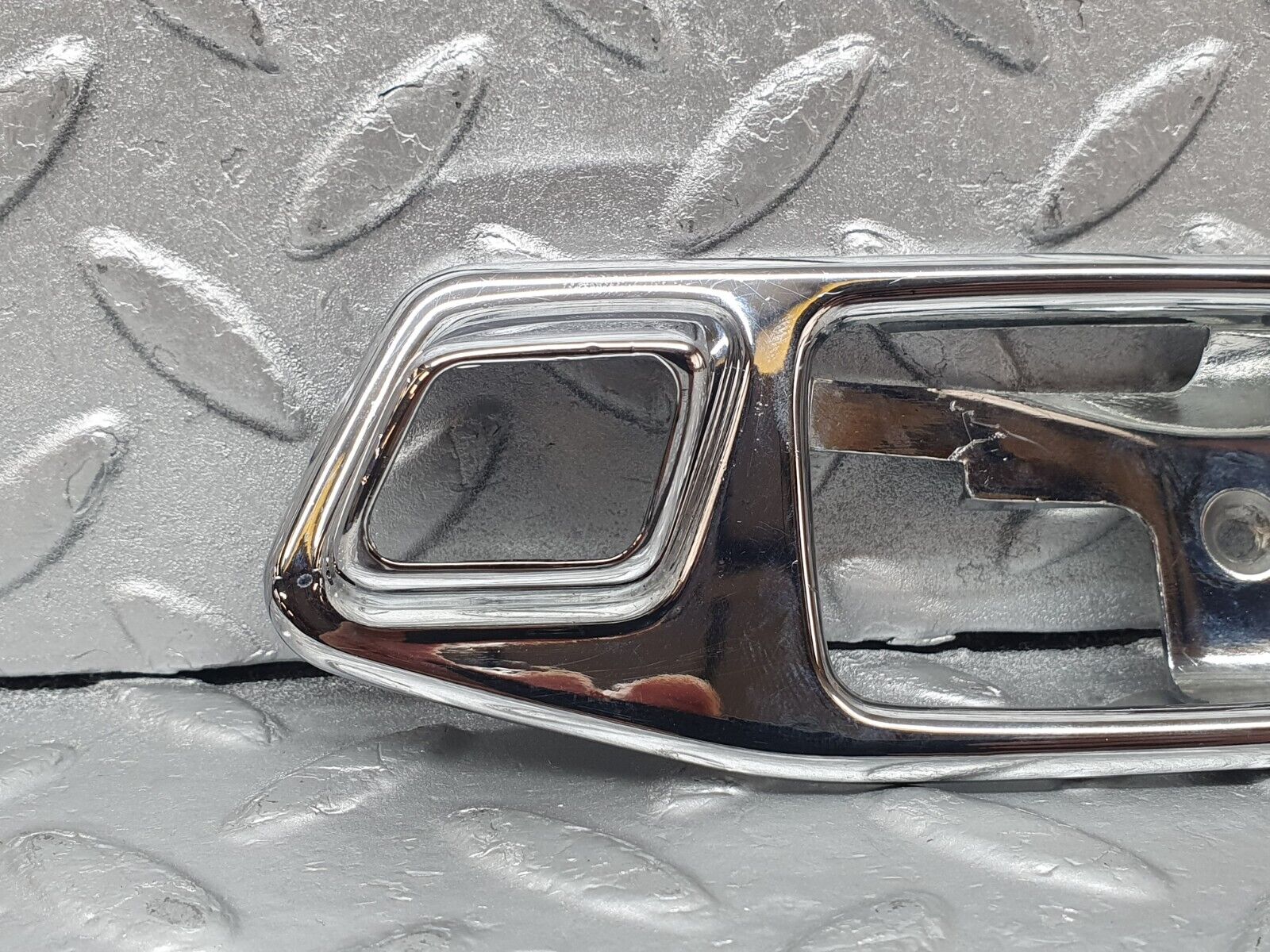 43968 Mercedes-Benz C123 230CE Coupe Chrome Frame For Door Opener Left 1167660111