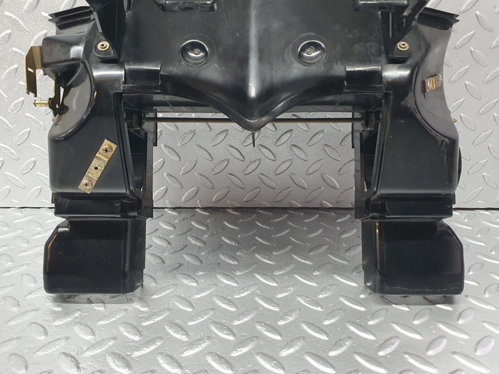 42140 Mercedes-Benz V123 240D LWB Heater Box Blower Housing