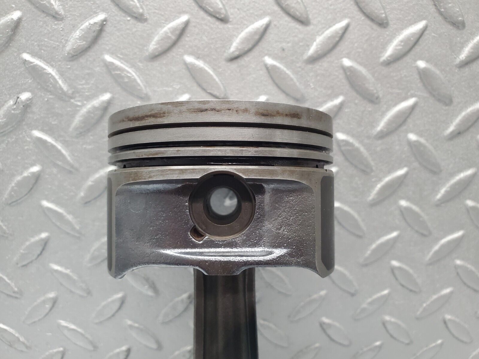 46229 Mercedes-Benz W124 280E Piston With Connecting Rod 1/94 B 74