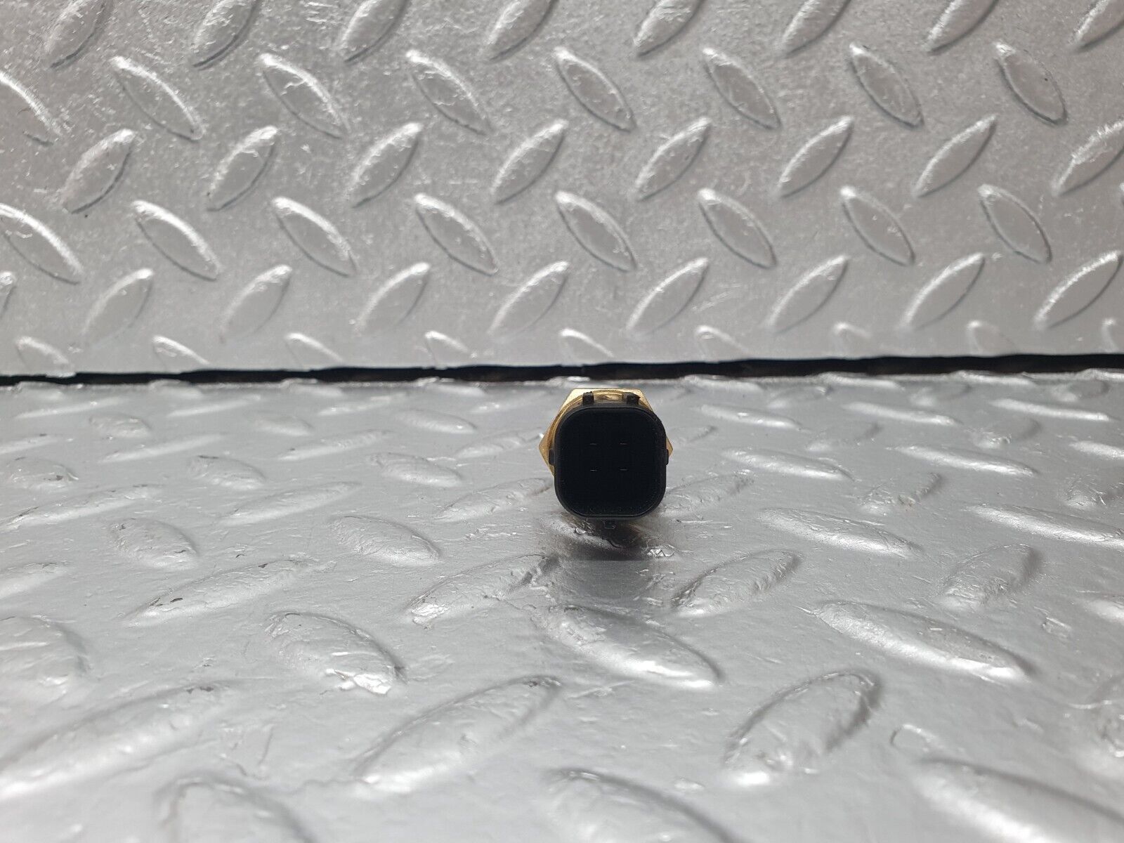 42381 Mercedes-Benz R129 320SL Coupe Coolant Temperature Sensor VDO 0115425117