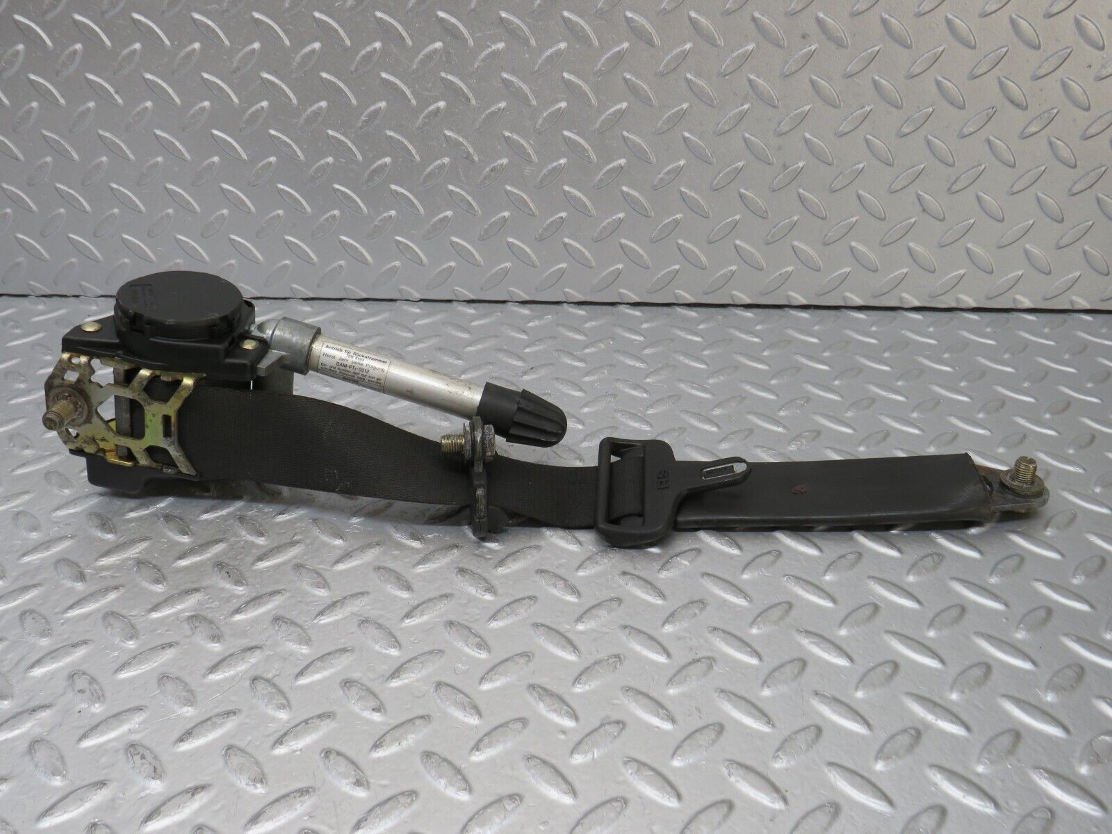 35600 Mercedes-Benz R107 280SL Front Right Seat Belt With Buckle 1078680314 1078603269