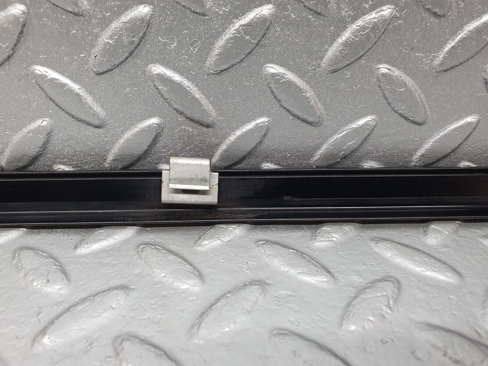 42108 Mercedes-Benz W202 C200 Rear Left Door Moulding Trim