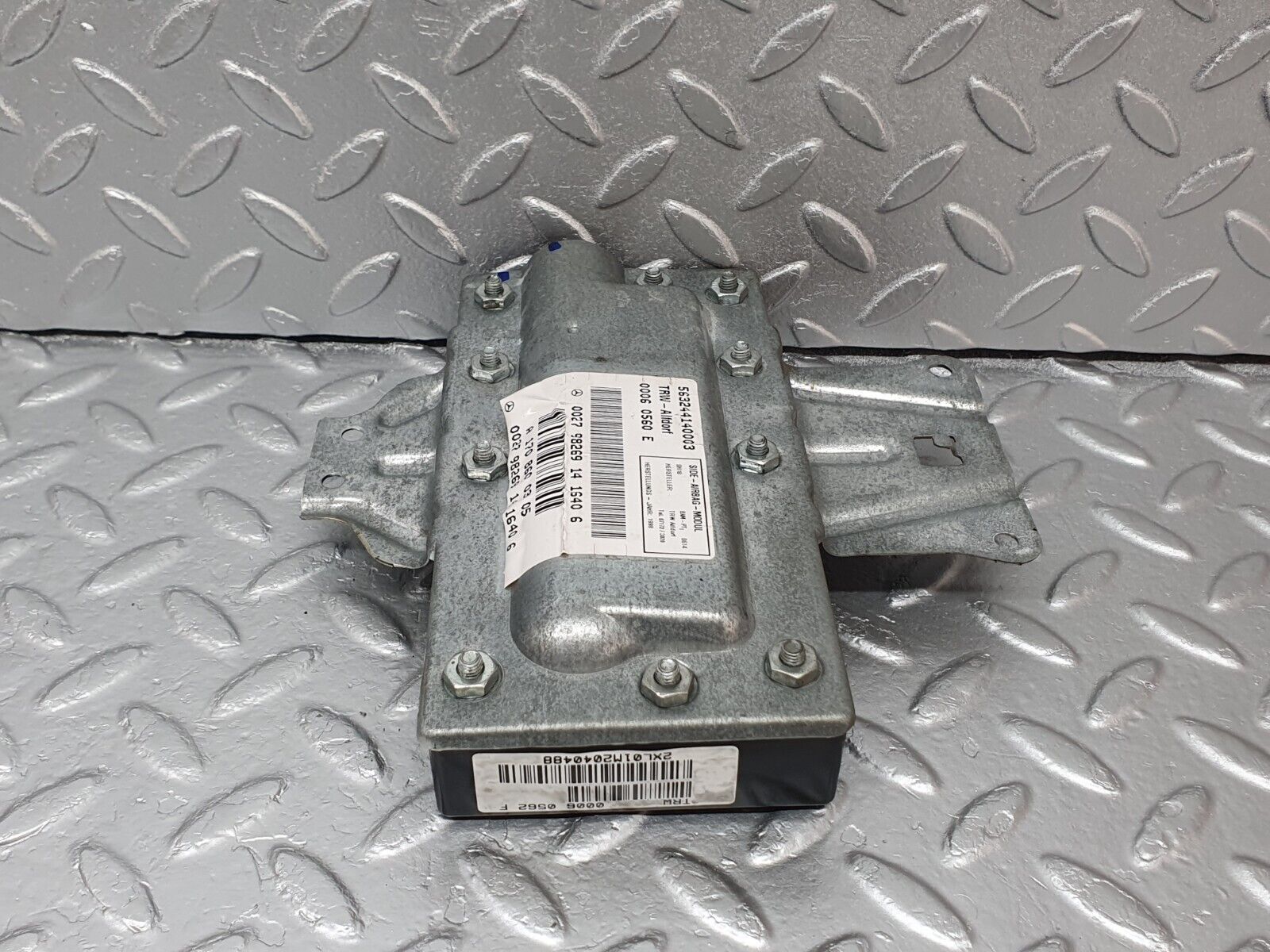 41751 Mercedes-Benz W202 C200 Left Side Airbag Module 002798269 1708600305