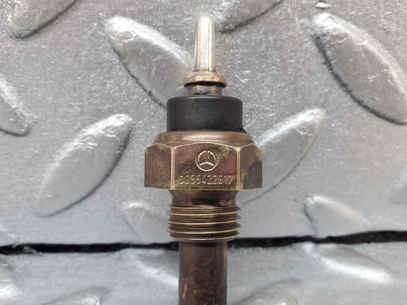 45125 Mercedes-Benz R129 300SL Coupe Coolant Temperature Sensor 0824121001 0055422617