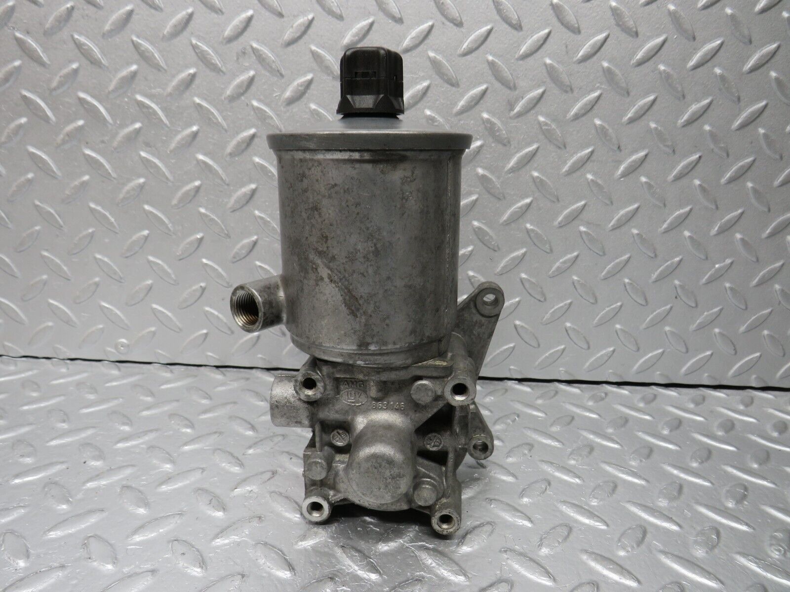 38050 Mercedes-Benz A124 320E Power Steering Pump LUK 2104660401 VT6702105744