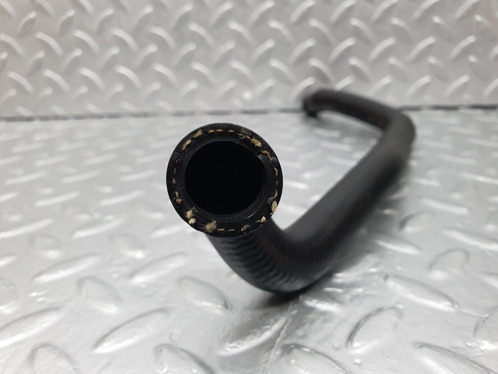 42067 Mercedes-Benz W202 C200 Heater Hose Pipe 2028325994 2028325894 2028325794