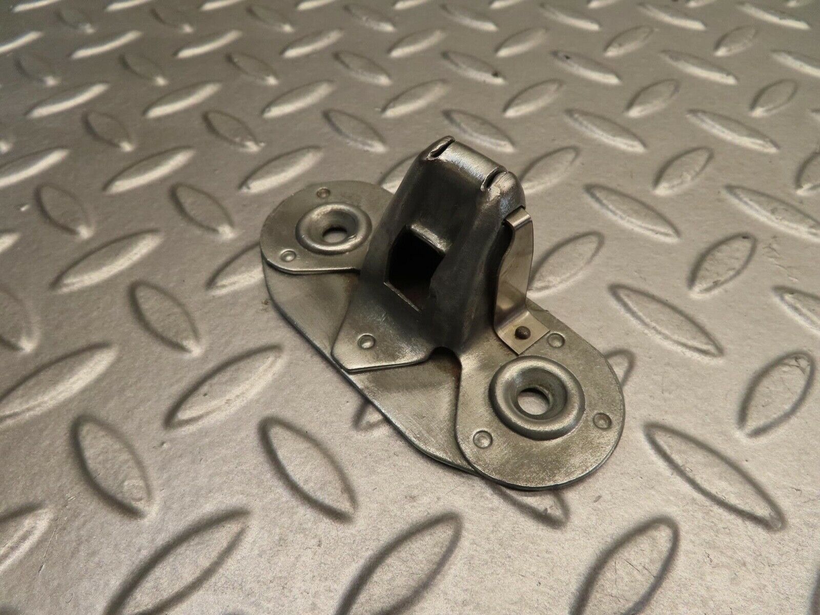 11770 Mercedes-Benz R107 450SL Trunk Lock Latch