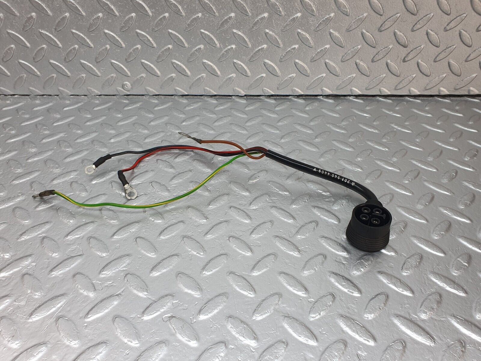 42933 Mercedes-Benz W201 190 2.0L Ignition Control Unit Cable 2015404409 09971820