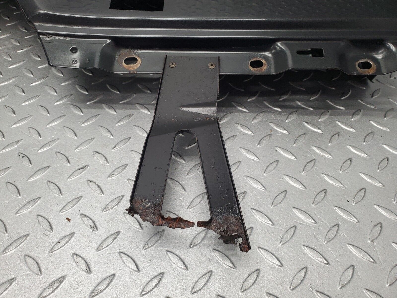 46124 Mercedes-Benz R129 Front Left Wing Fender