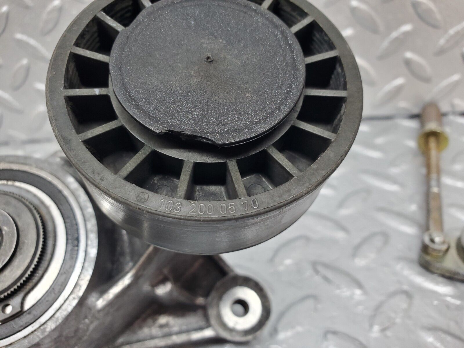 45083 Mercedes-Benz R129 300SL Coupe Belt Tensioner 1032021140 1032000570