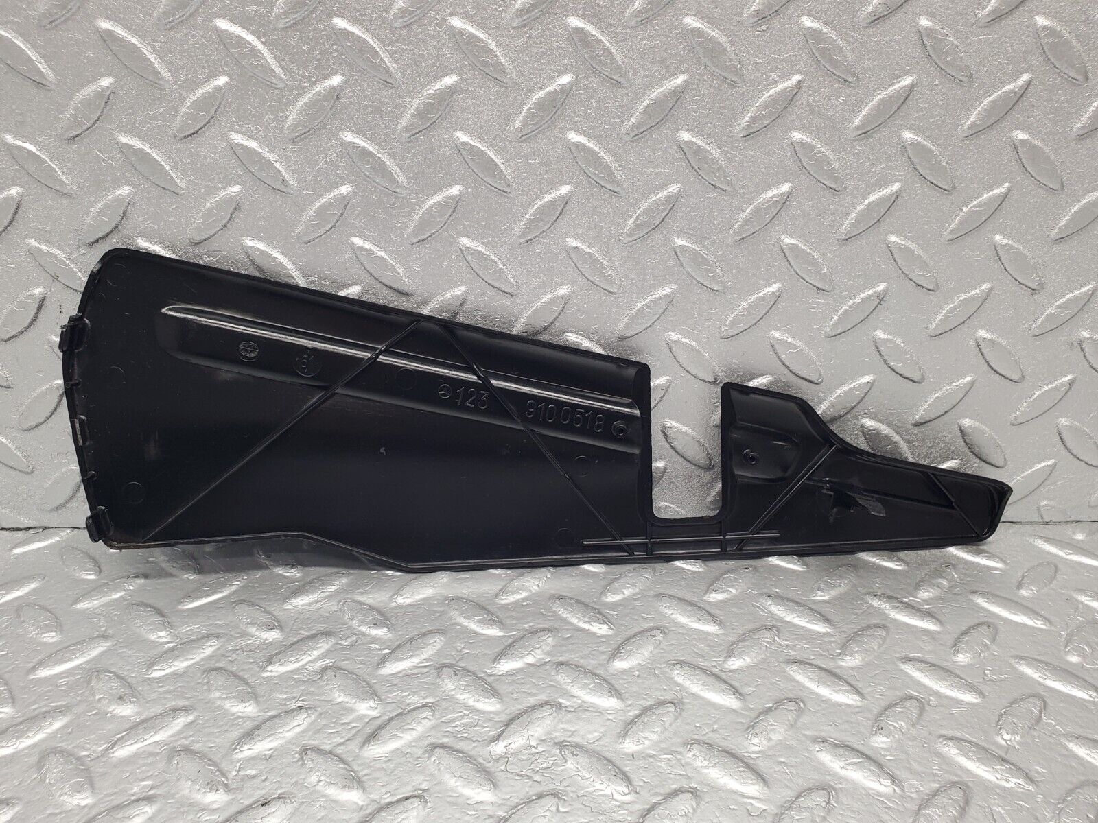 46518 Mercedes-Benz C123 280CE Coupe Front Left Seat Cover Trim Black 1239100518