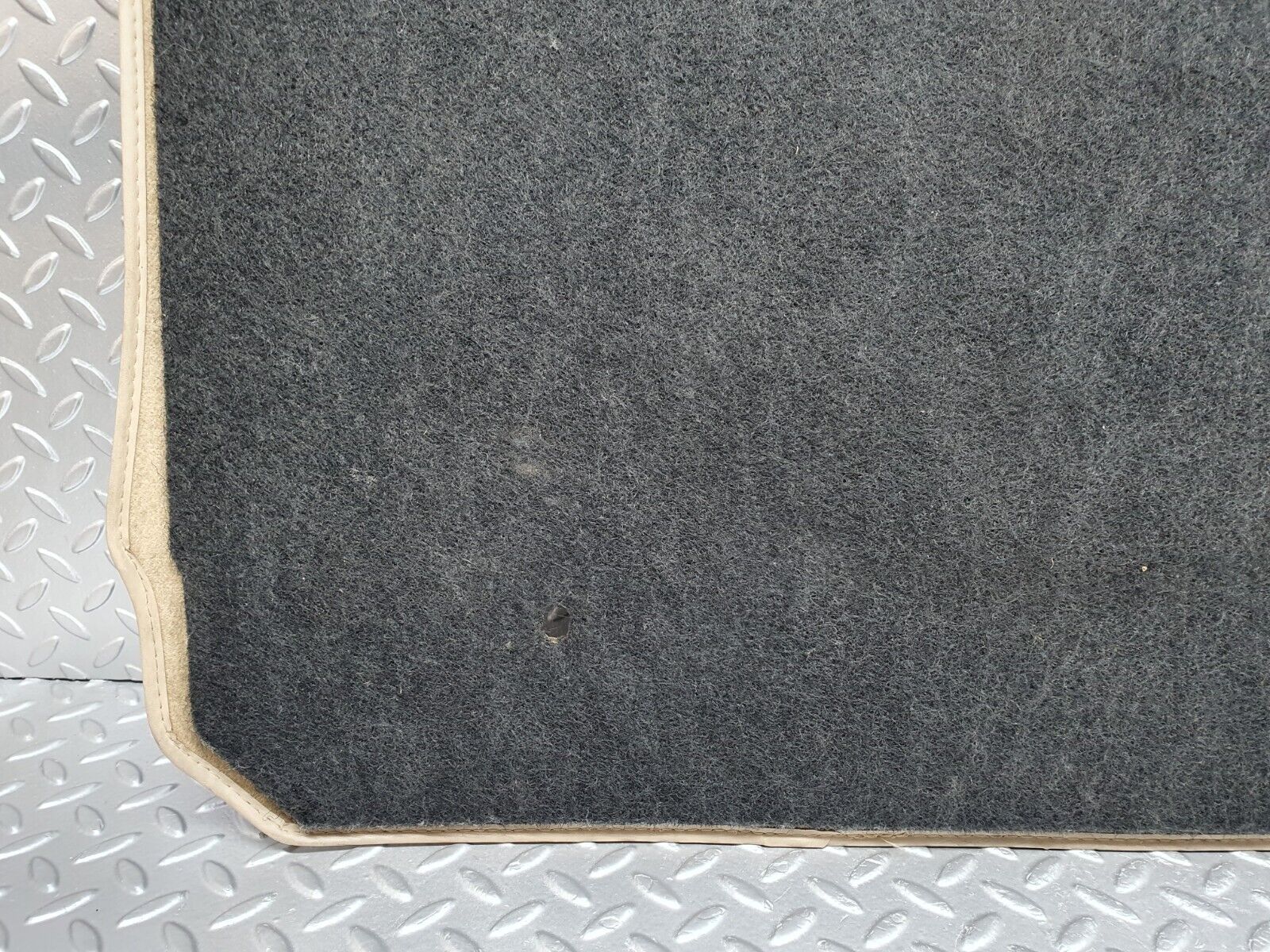 42260 Mercedes-Benz R129 320SL Coupe Trunk Boot Floor Carpet Beige