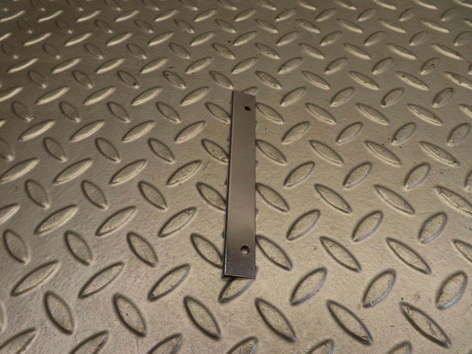 11759 Mercedes-Benz R107 450SL Chrome Cover Footwell Right