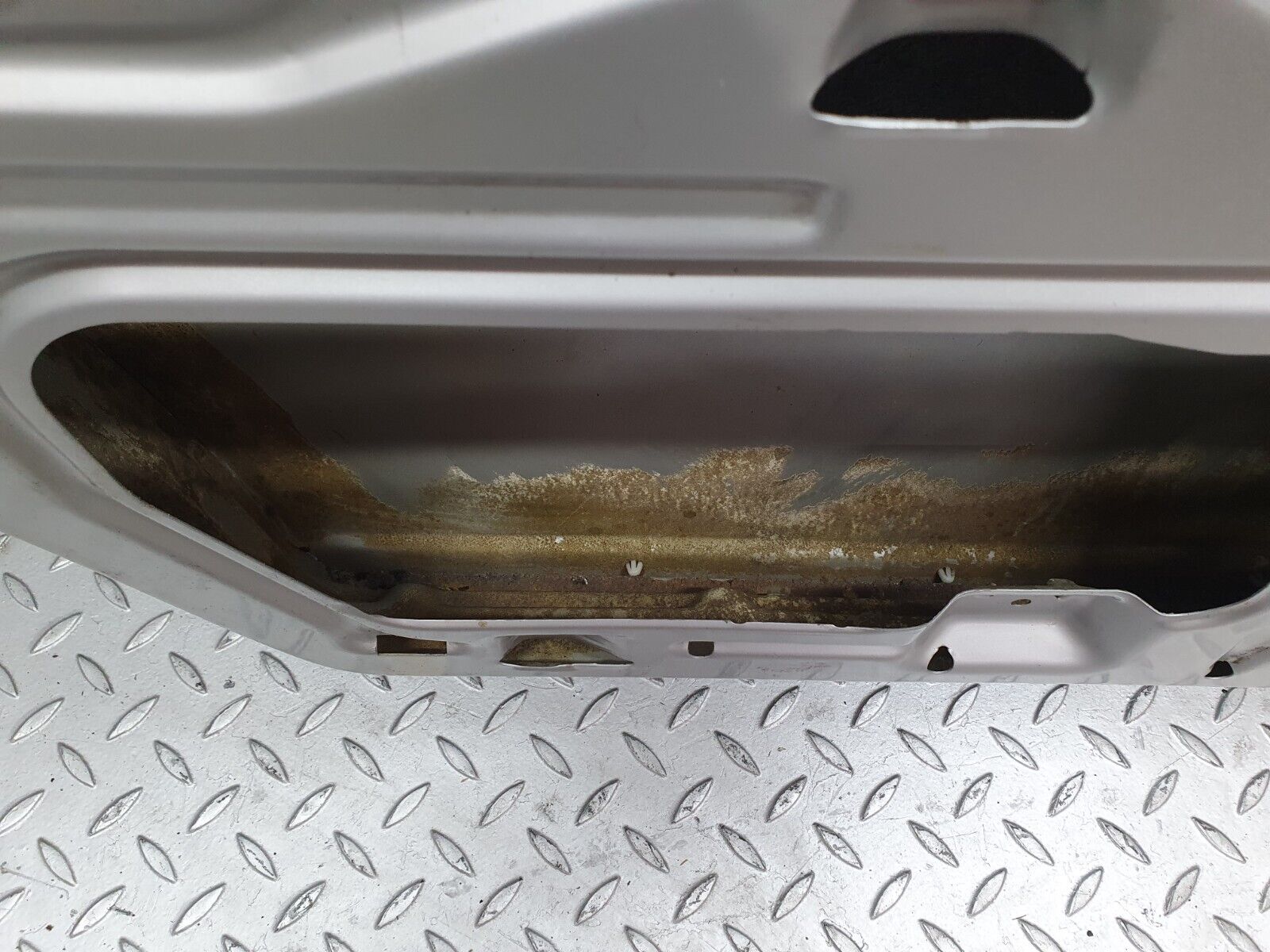 42972 Mercedes-Benz W201 190 Rear Left Door