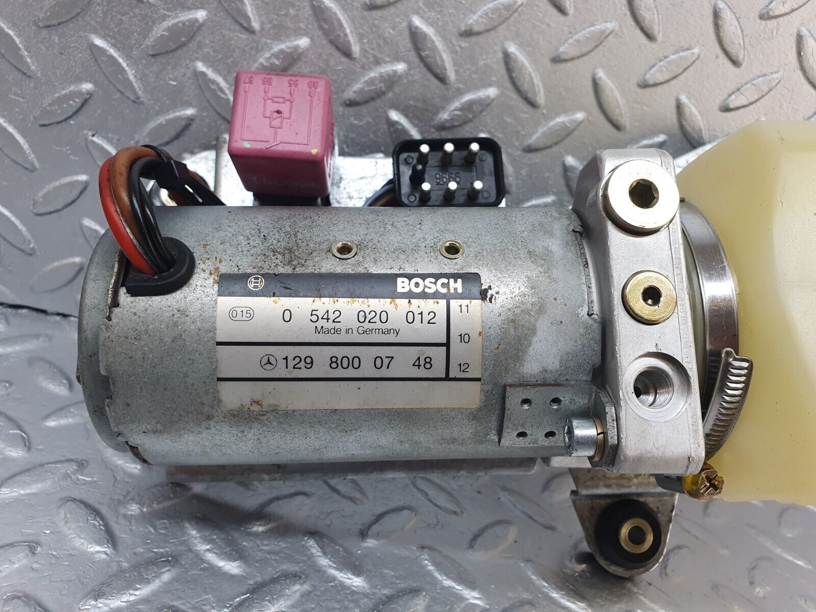 42456 Mercedes-Benz R129 320SL Coupe Roof Hydraulic Pump Bosch 1298000748 0542020012 0015427419