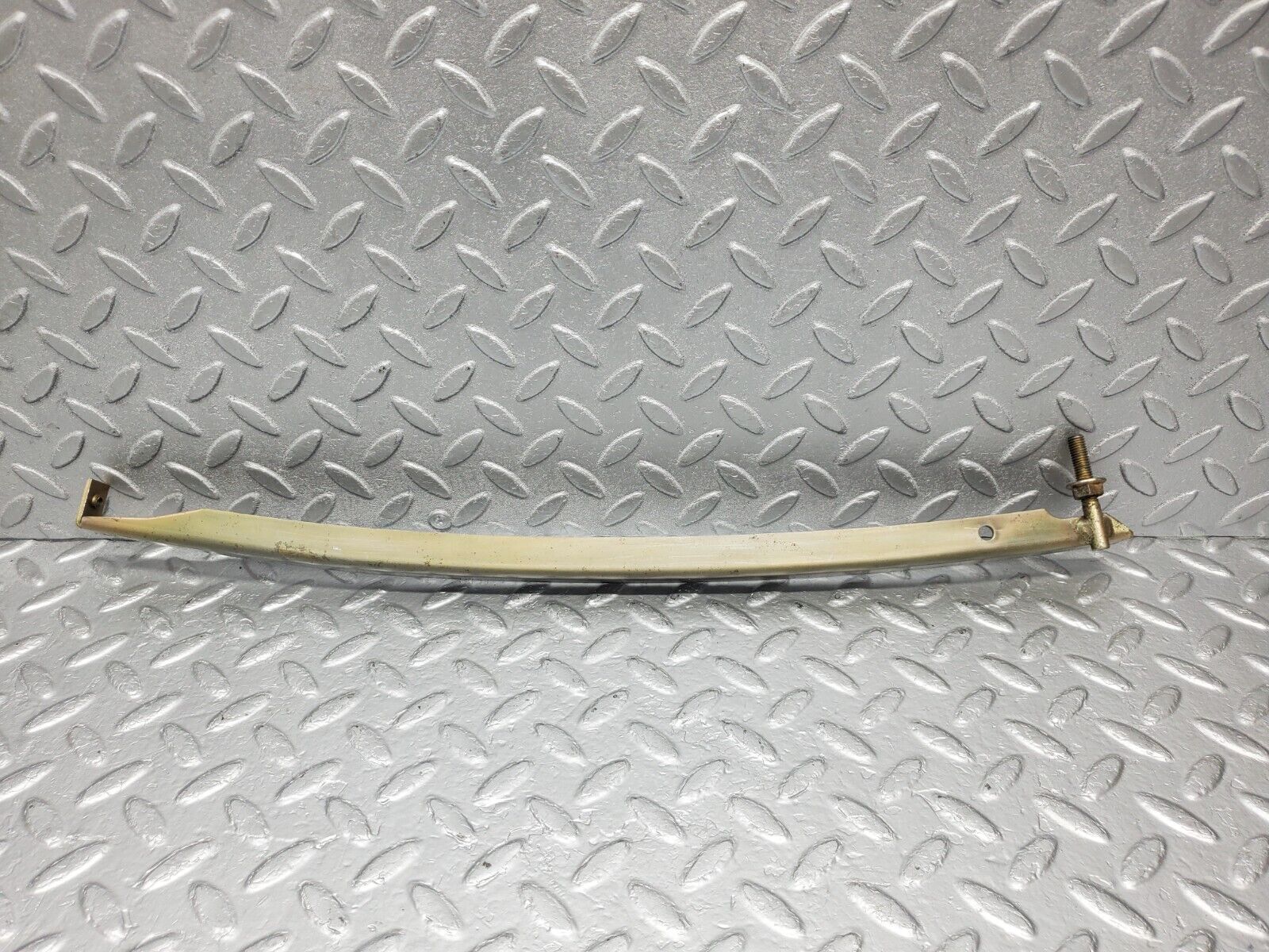 46352 Mercedes-Benz C123 280CE Coupe Front Left Window Channel