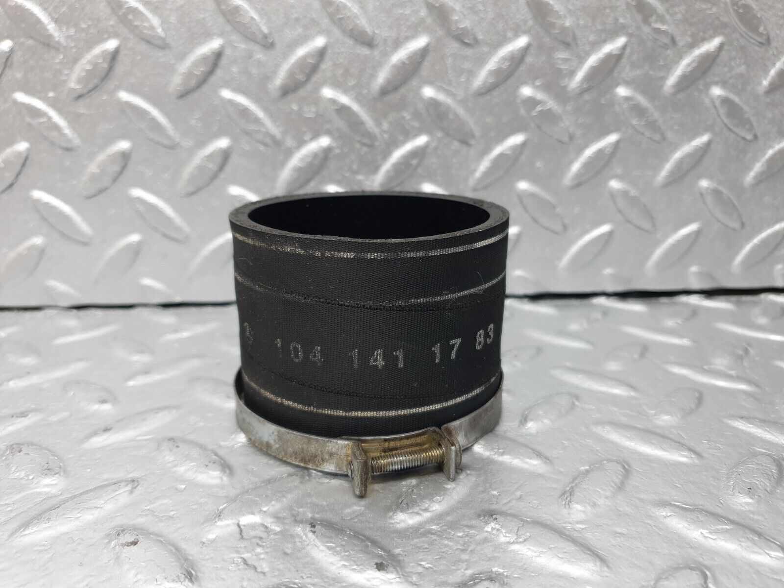 42239 Mercedes-Benz R129 320SL Coupe Air Intake Manifold Hose 1041411783