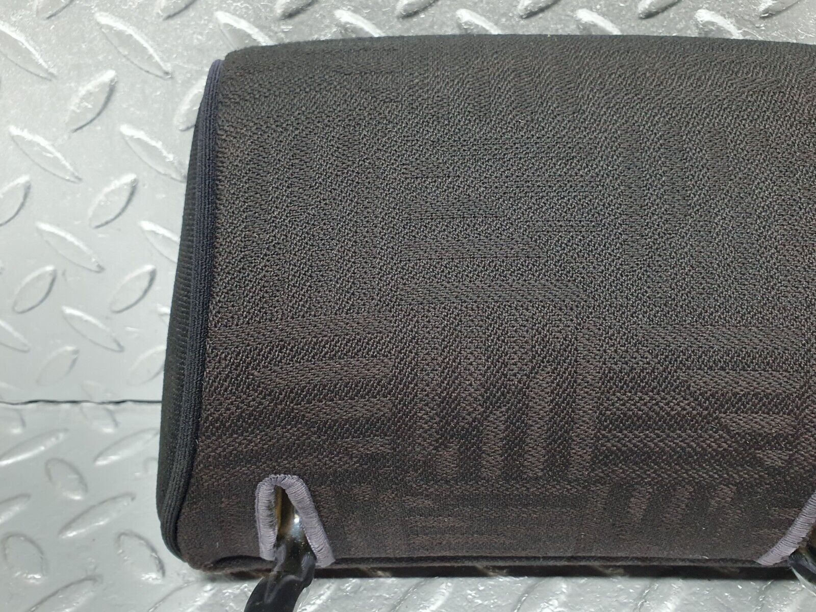 41829 Mercedes-Benz W202 C200 Rear Right Headrest