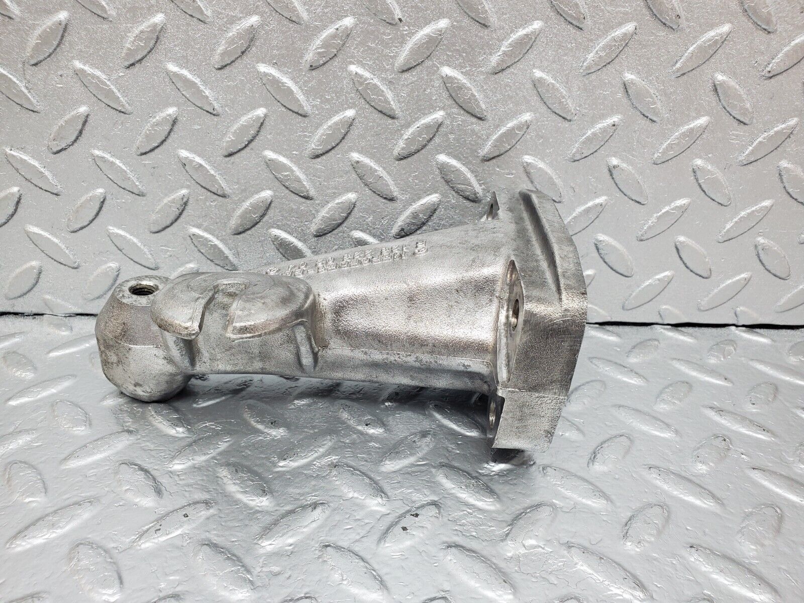 45429 Mercedes-Benz 280E M110.983 Engine Mount Bracket Left Side 1232230204