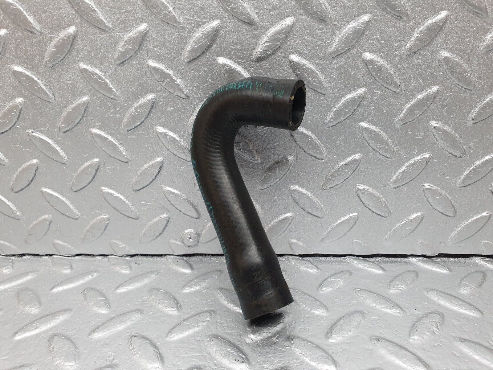 42075 Mercedes-Benz W202 C200 Heater Hose Pipe 2028324894