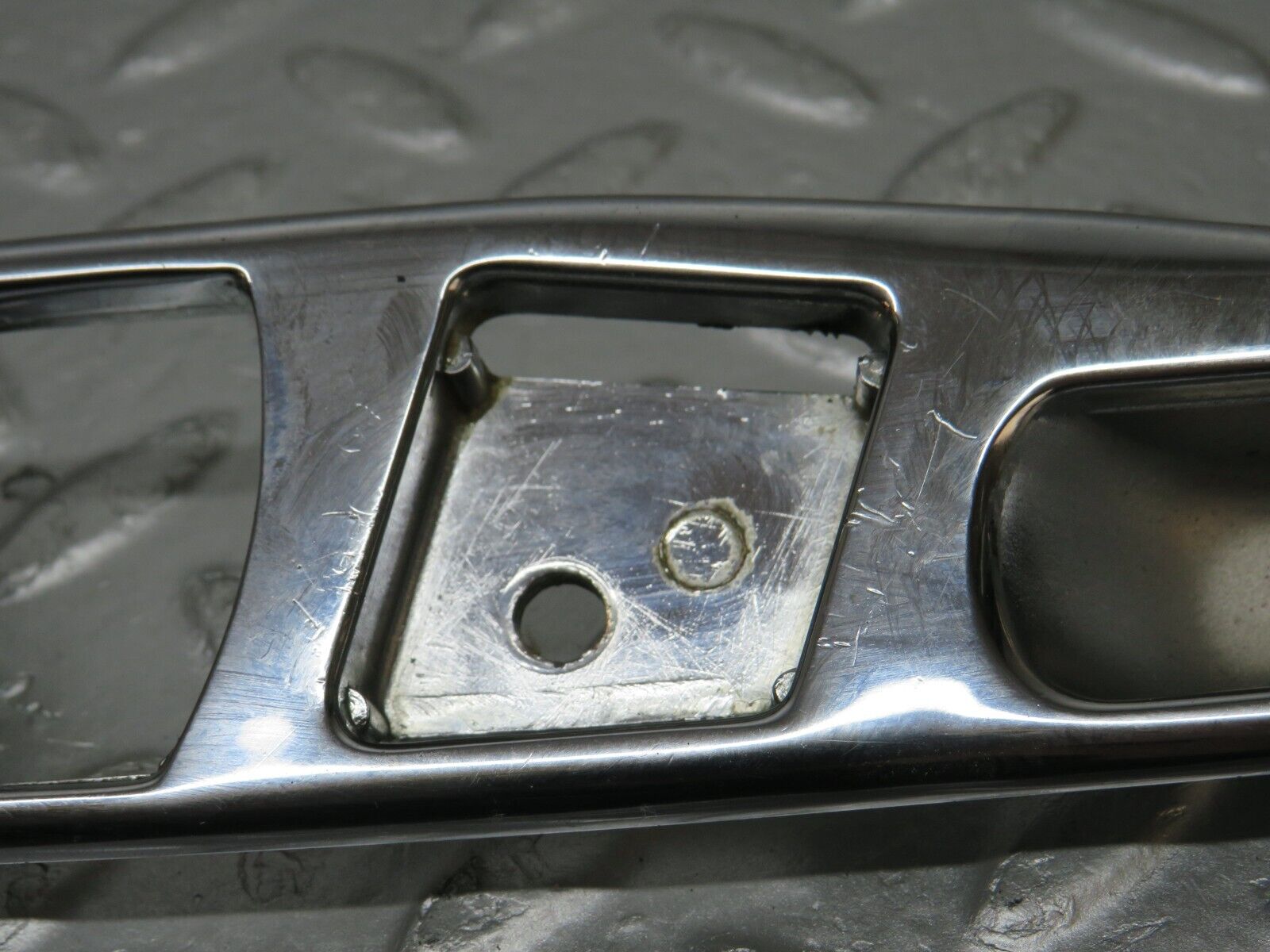 32743 Mercedes-Benz C107 R107 Interior Door Handle Chrome Surround Left Side