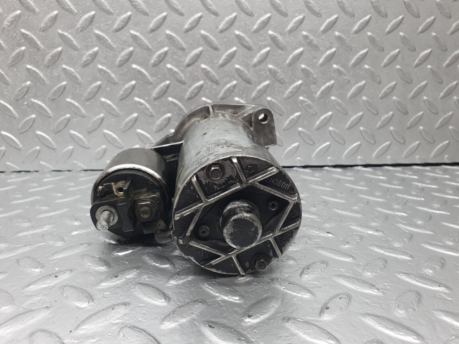 42928 Mercedes-Benz W201 190 2.0L Starter Motor Bosch 0001108003 0331303053