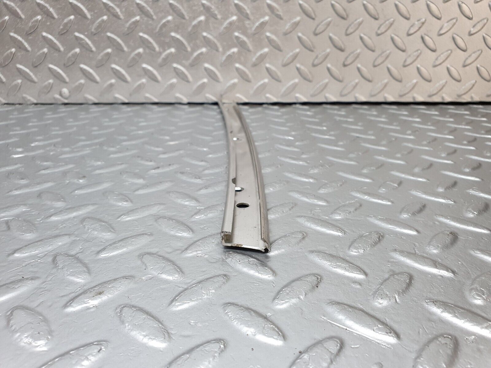 43039 Mercedes-Benz R107 Hardtop B Pillar Chrome Trim Left Side