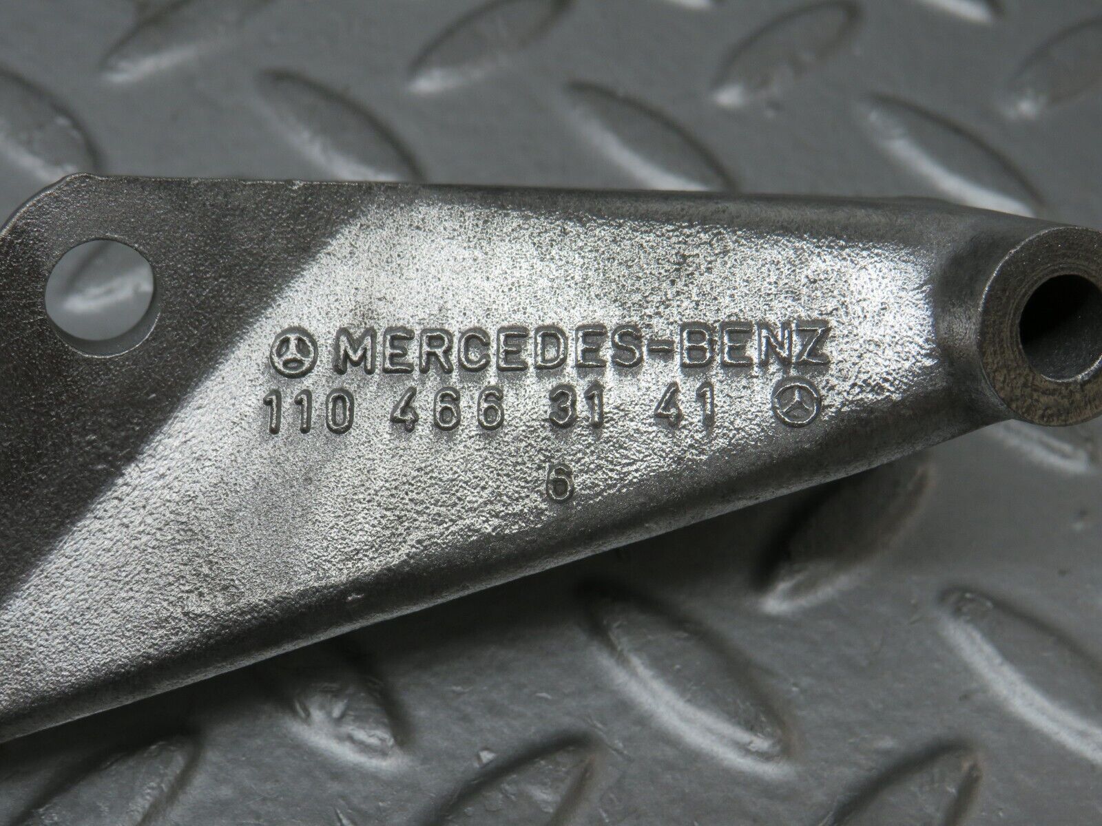 35477 Mercedes-Benz R107 280SL Power Steering Pump Bracket 1104663141