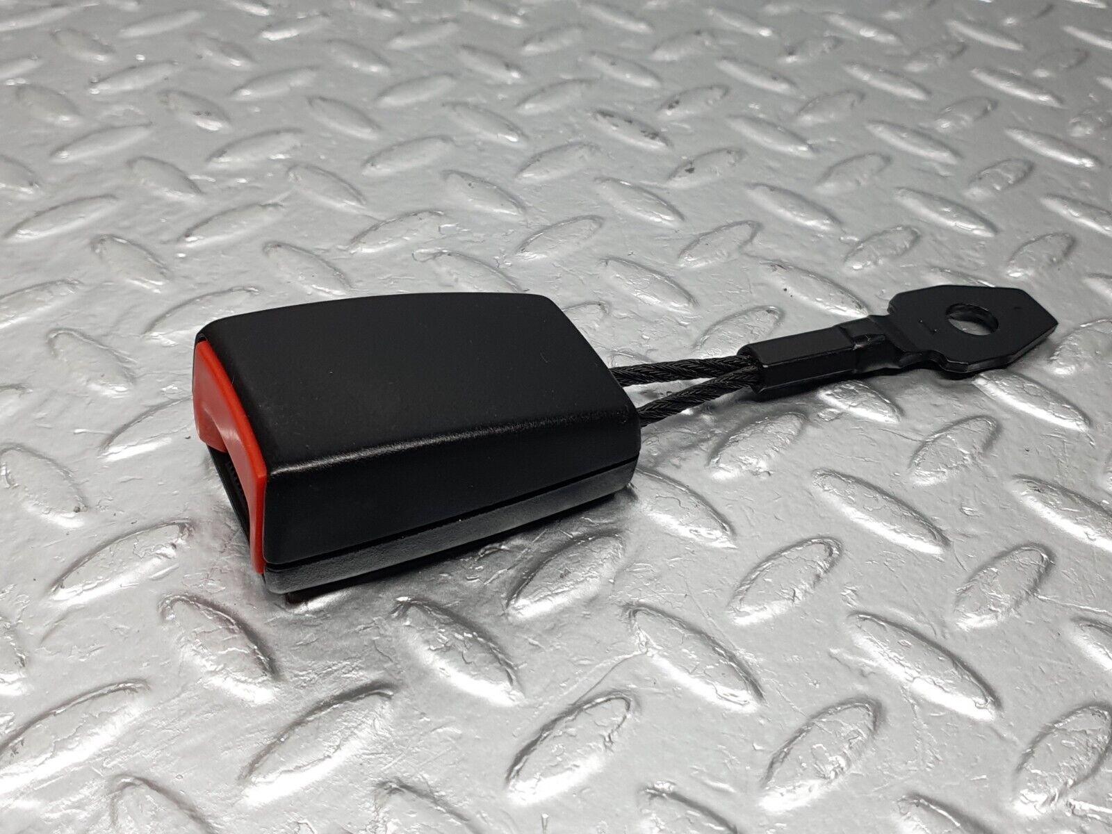 41986 Mercedes-Benz W202 C200 Front Right Seat Belt With Buckles 2018680222 1248600088 2088600369