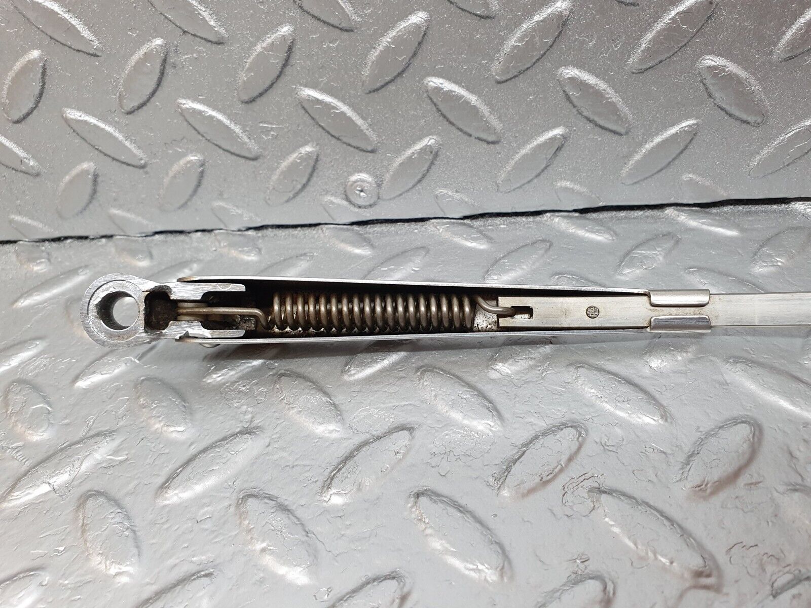 43209 Mercedes-Benz W108 280SE Windscreen Wiper Arm Right Side