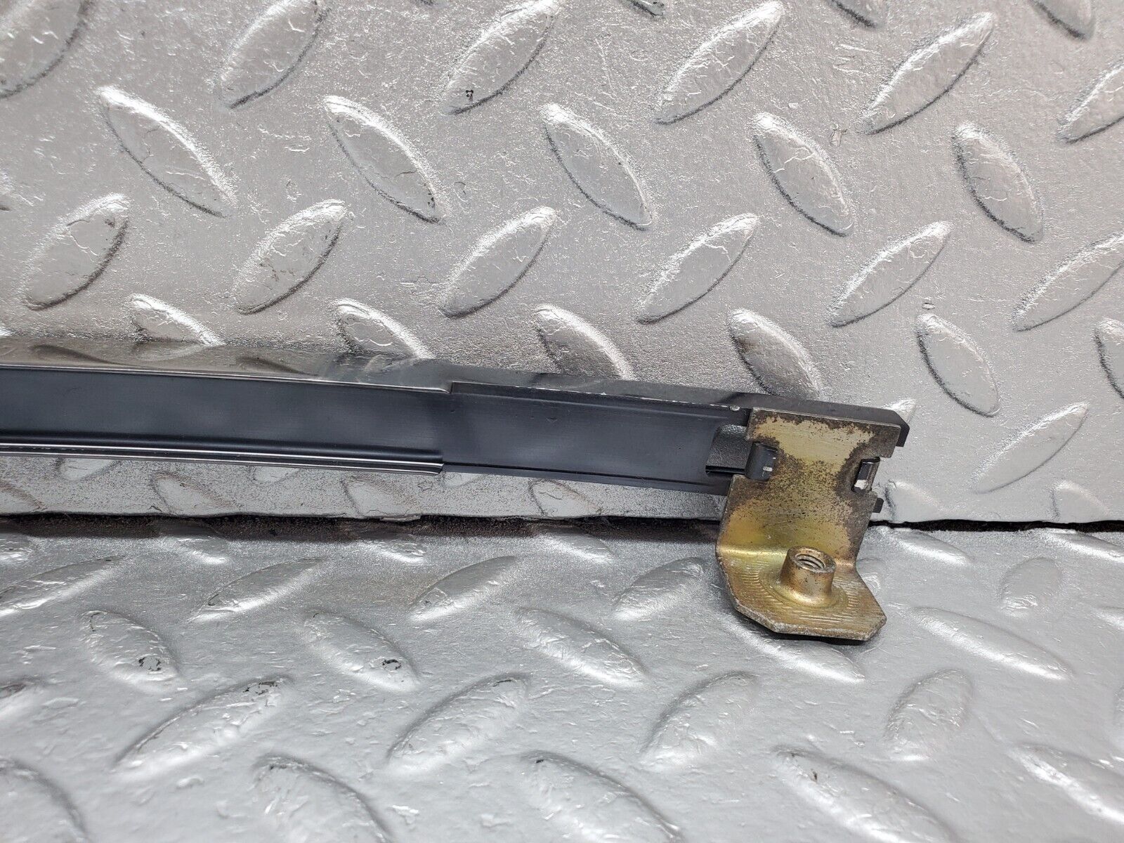 44846 Mercedes-Benz W124 220E Rear Right Window Channel