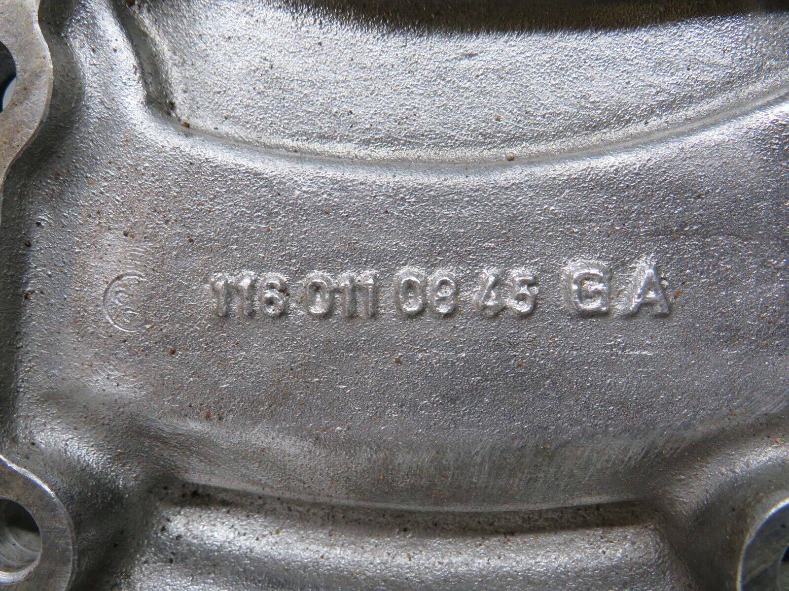 32803 Mercedes-Benz C107 R107 350 V8 Gearbox Flange 1160110845