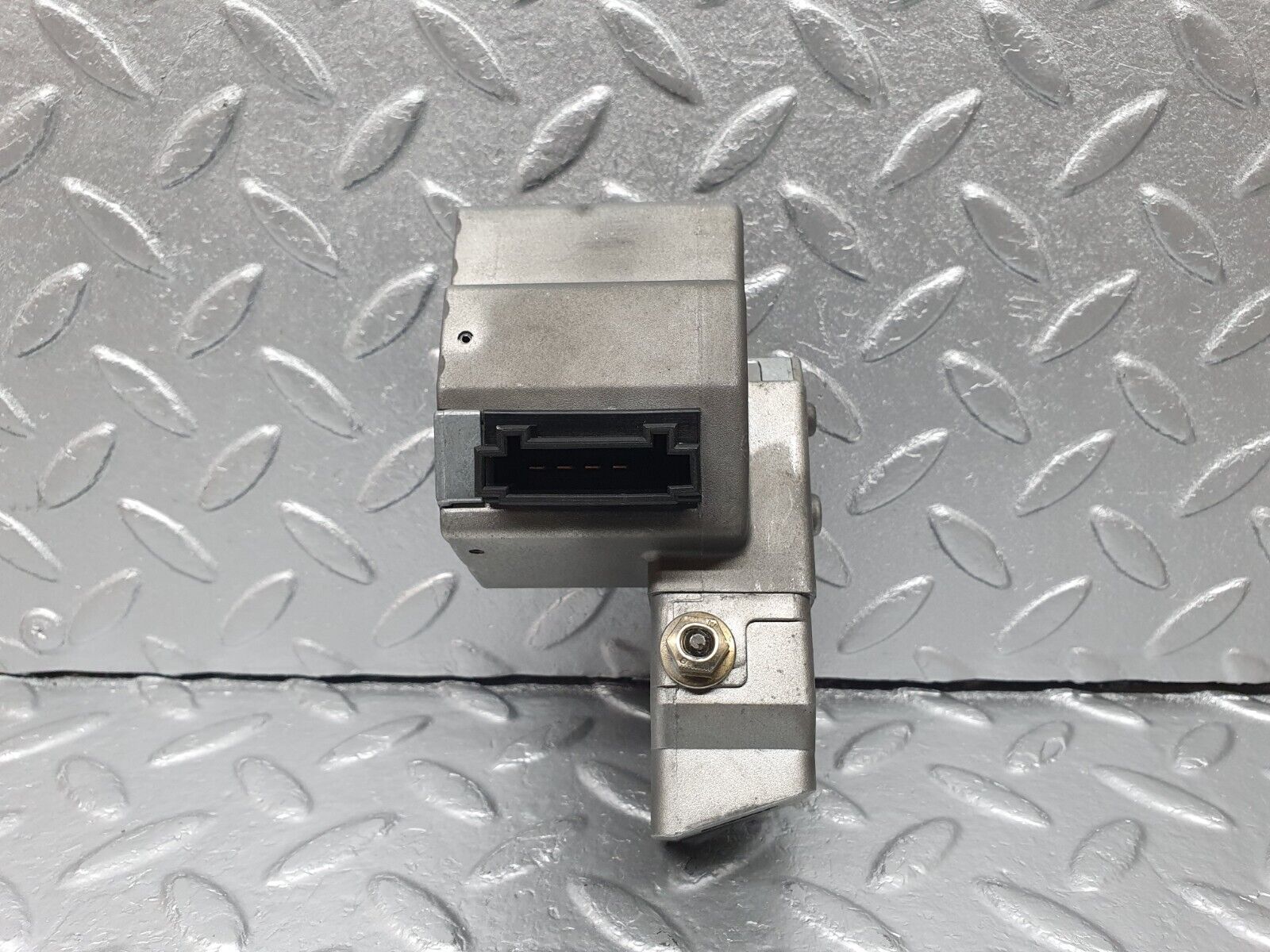 41860 Mercedes-Benz W202 C200 Steering Column Ignition Lock