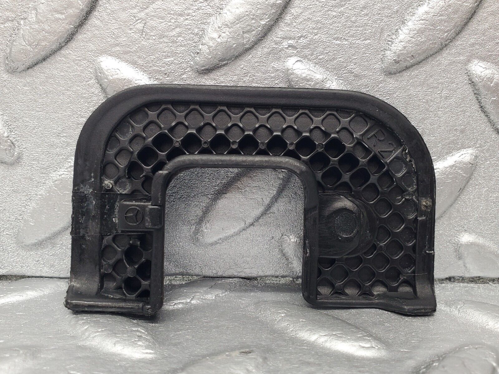 46935 Mercedes-Benz R129 320SL Coupe Interior Door Latch Trim