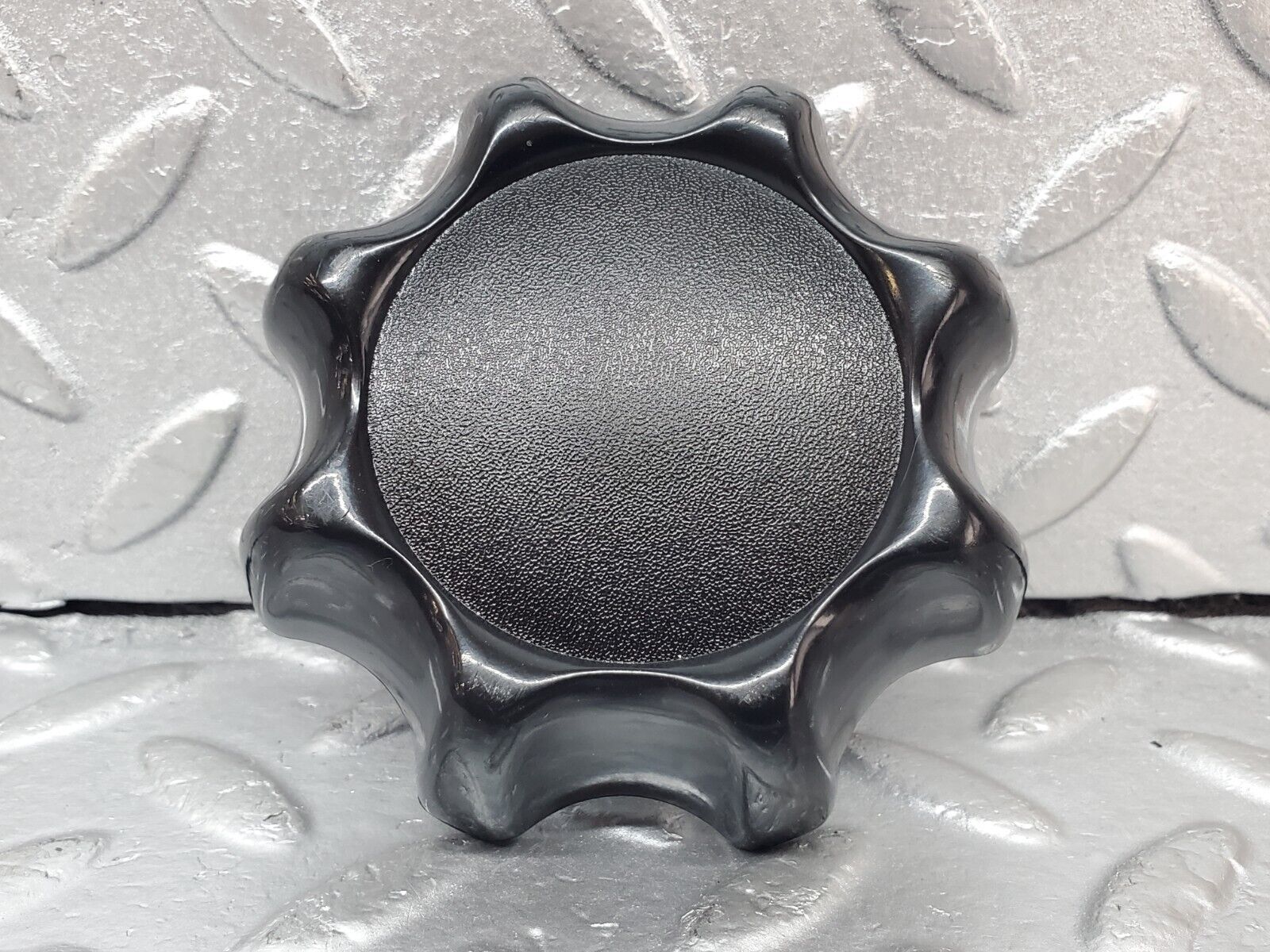 44350 Mercedes-Benz W123 280E Seat Backrest Recline Handle Knob 0009181026