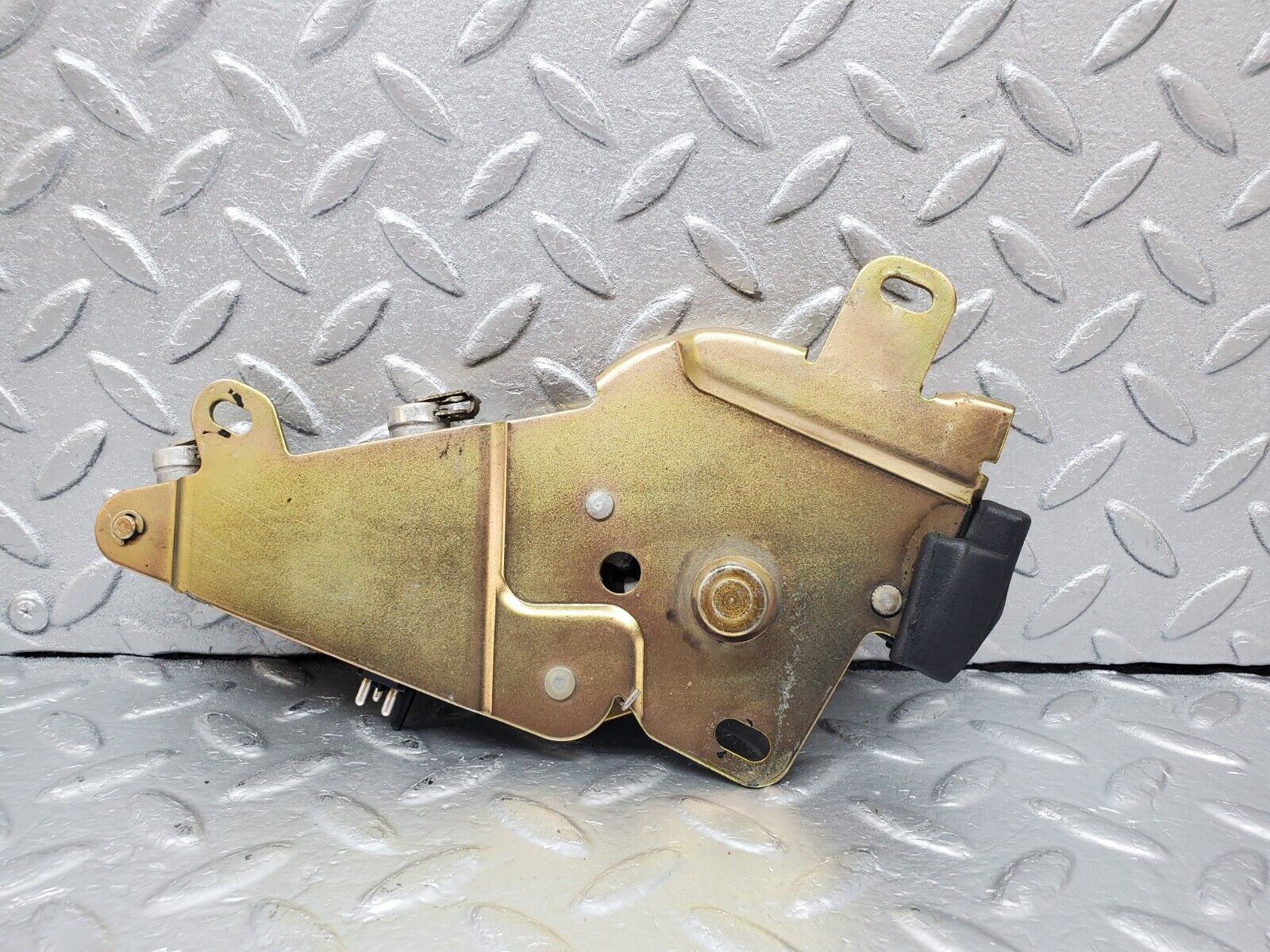 44980 Mercedes-Benz R129 300SL Coupe Roof Lock Right Side 1298000474