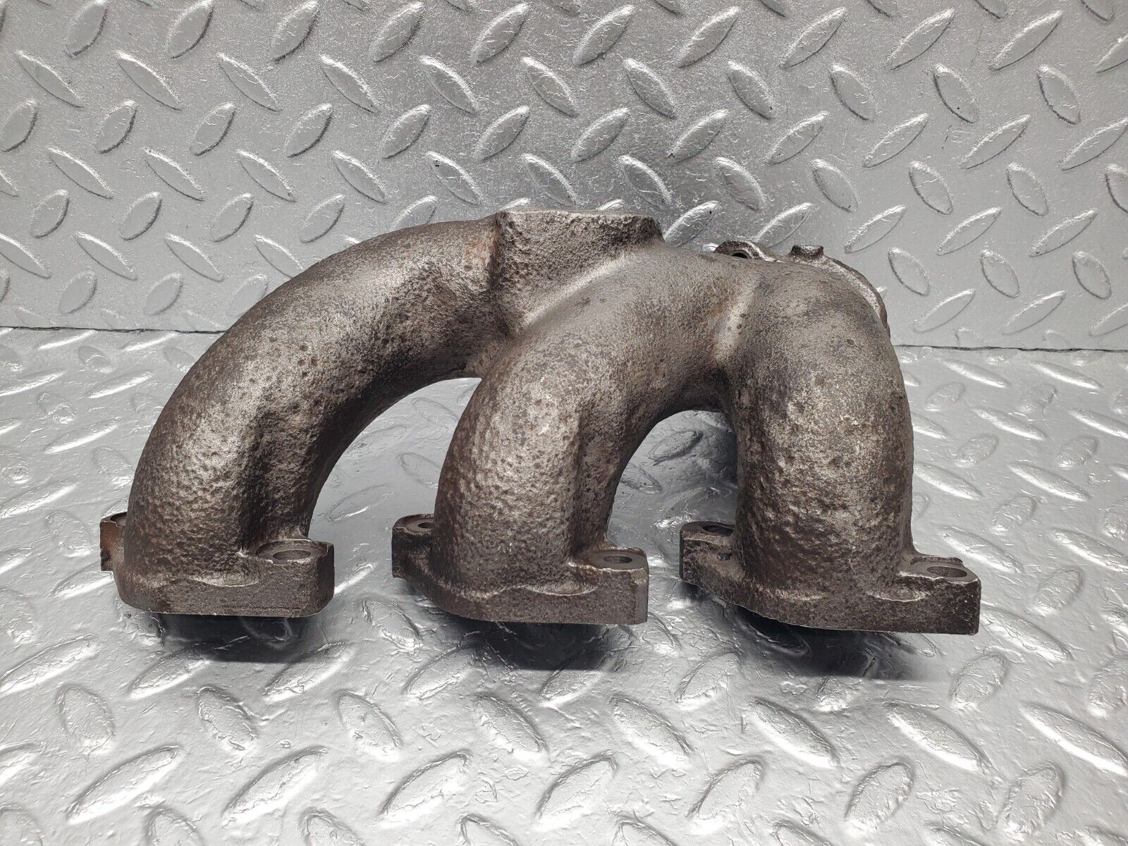 46706 Mercedes-Benz C123 280CE Coupe Exhaust Manifold Cylinder 1-3 1101424302