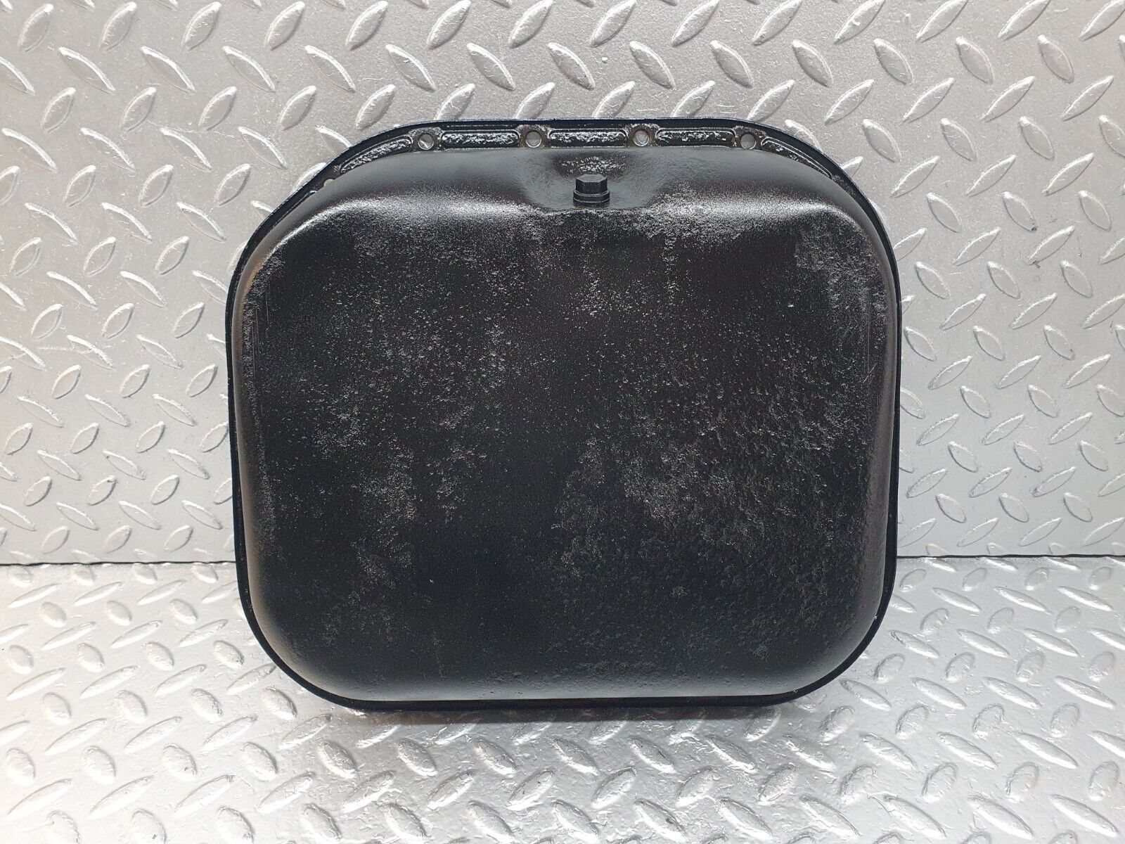 43623 Mercedes-Benz C126 380SEC Coupe Oil Pan Oil Sump